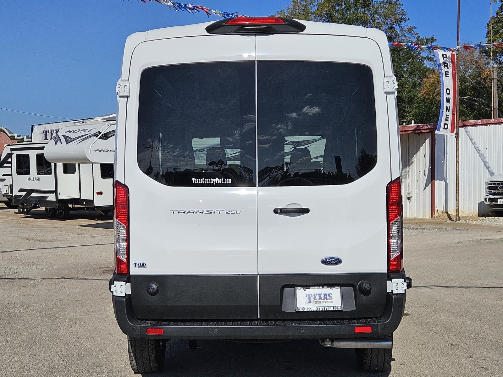 Ford Transit-250 Cargo Van