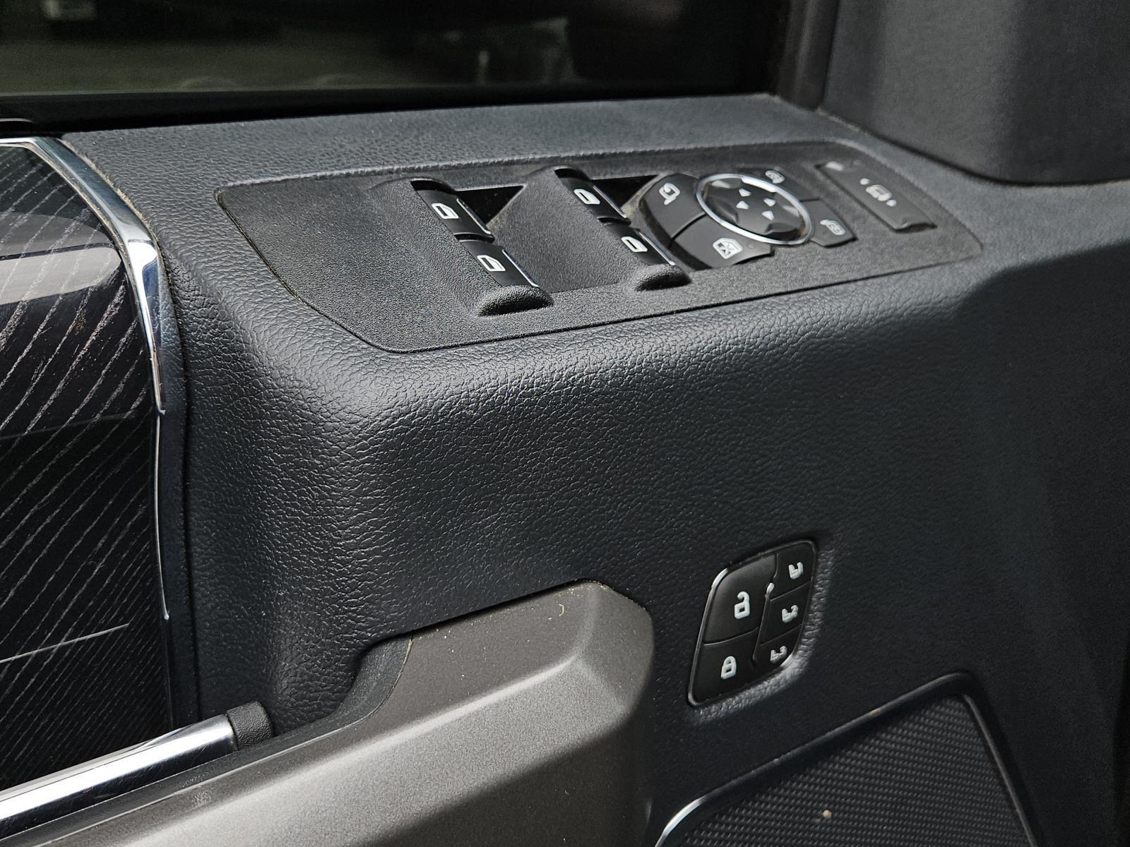 2022 Ford F-450 Super Duty Platinum - Photo 29