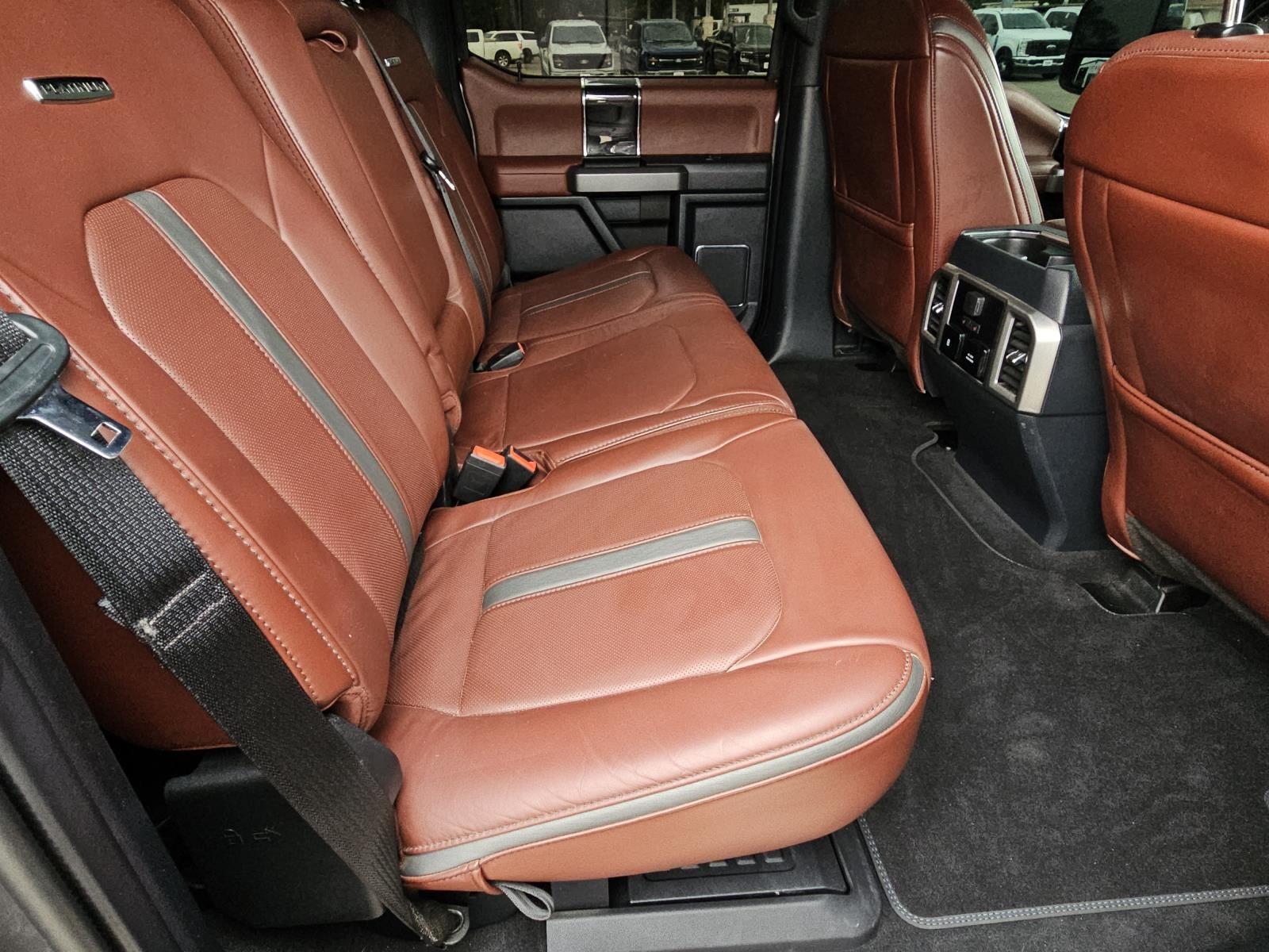 2022 Ford F-450 Super Duty Platinum - Photo 36