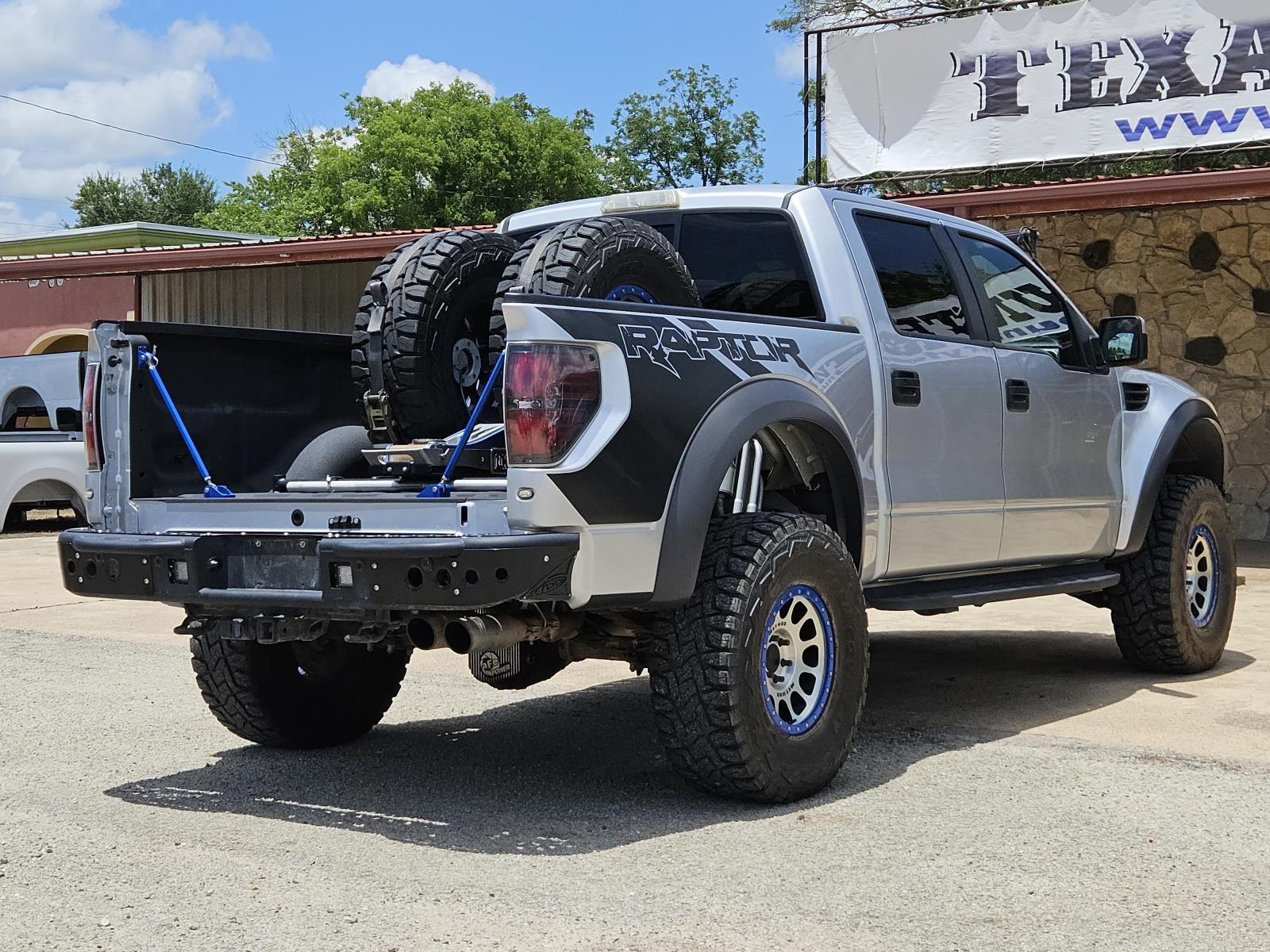 2014 Ford F-150 SVT Raptor photo 4