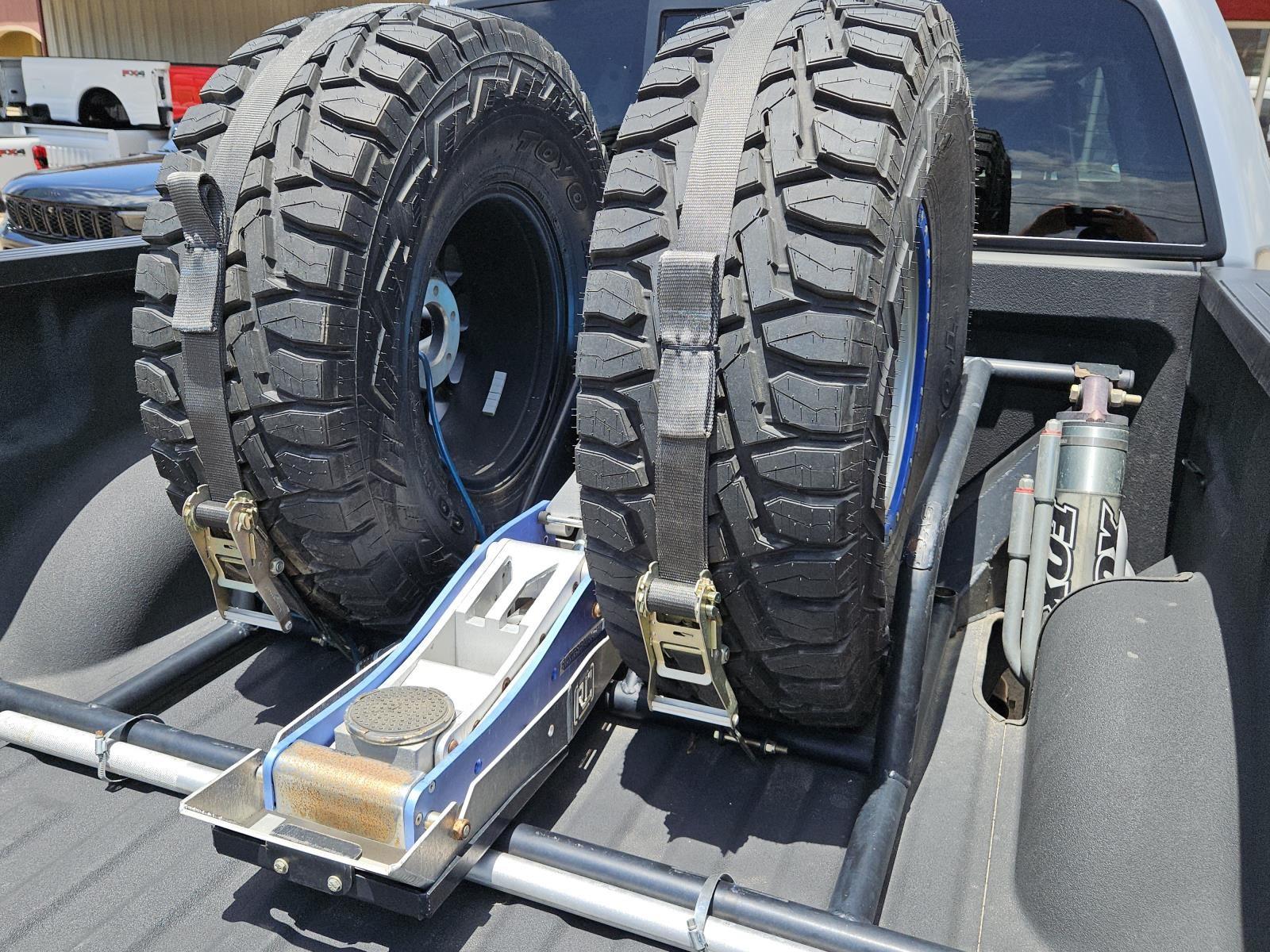 2014 Ford F-150 SVT Raptor - Photo 13