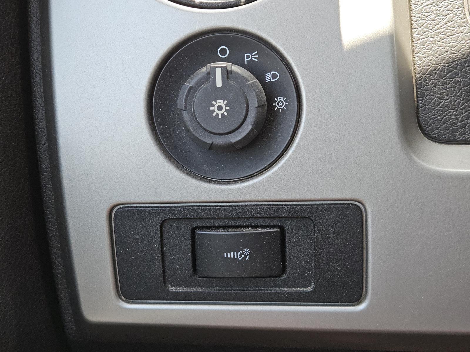 2014 Ford F-150 SVT Raptor - Photo 24