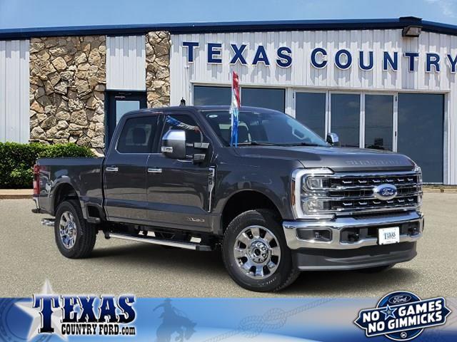 2025 Ford F-250 Super Duty Lariat's photo