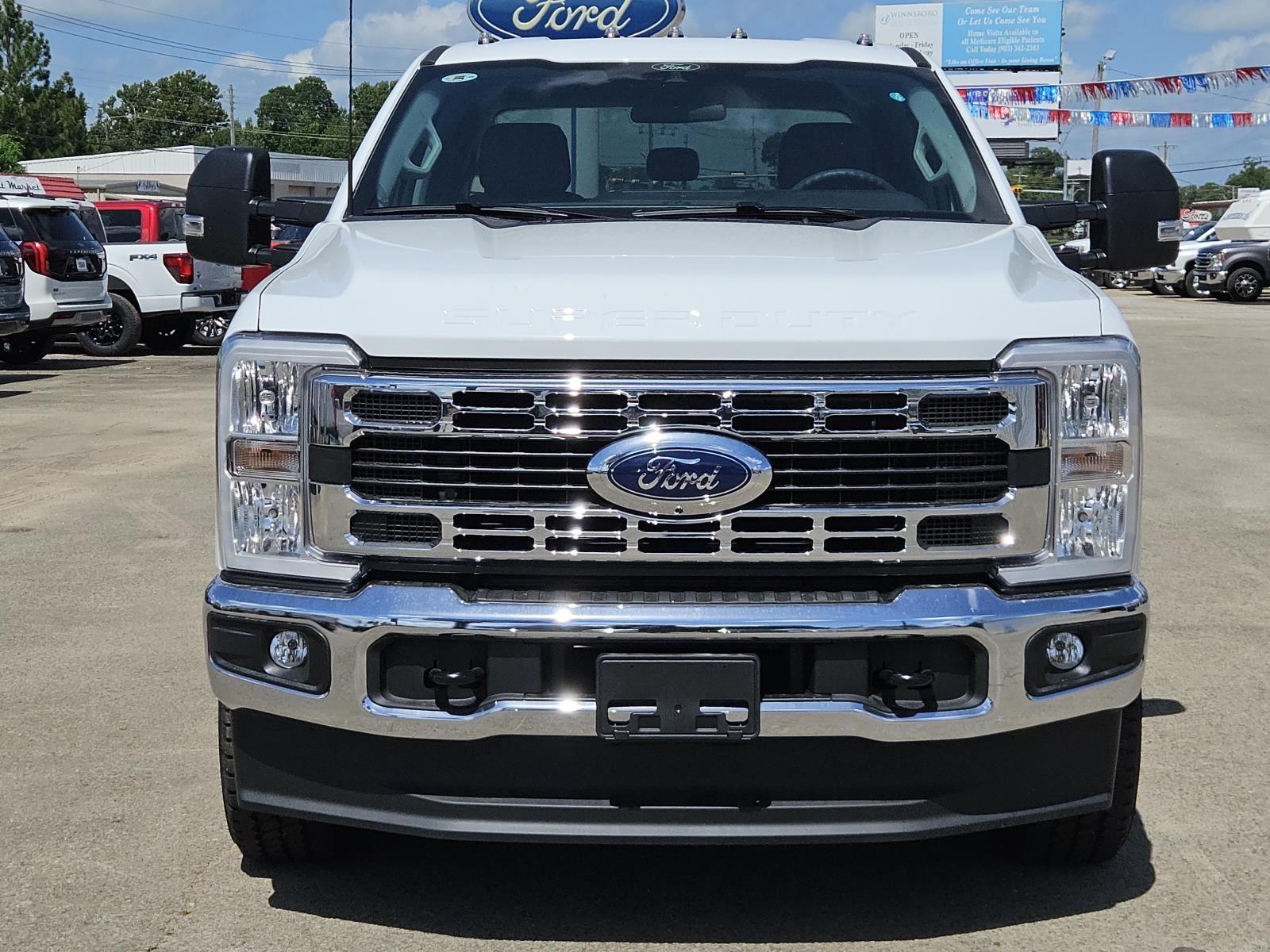 2026 Ford F-350 XL photo 2