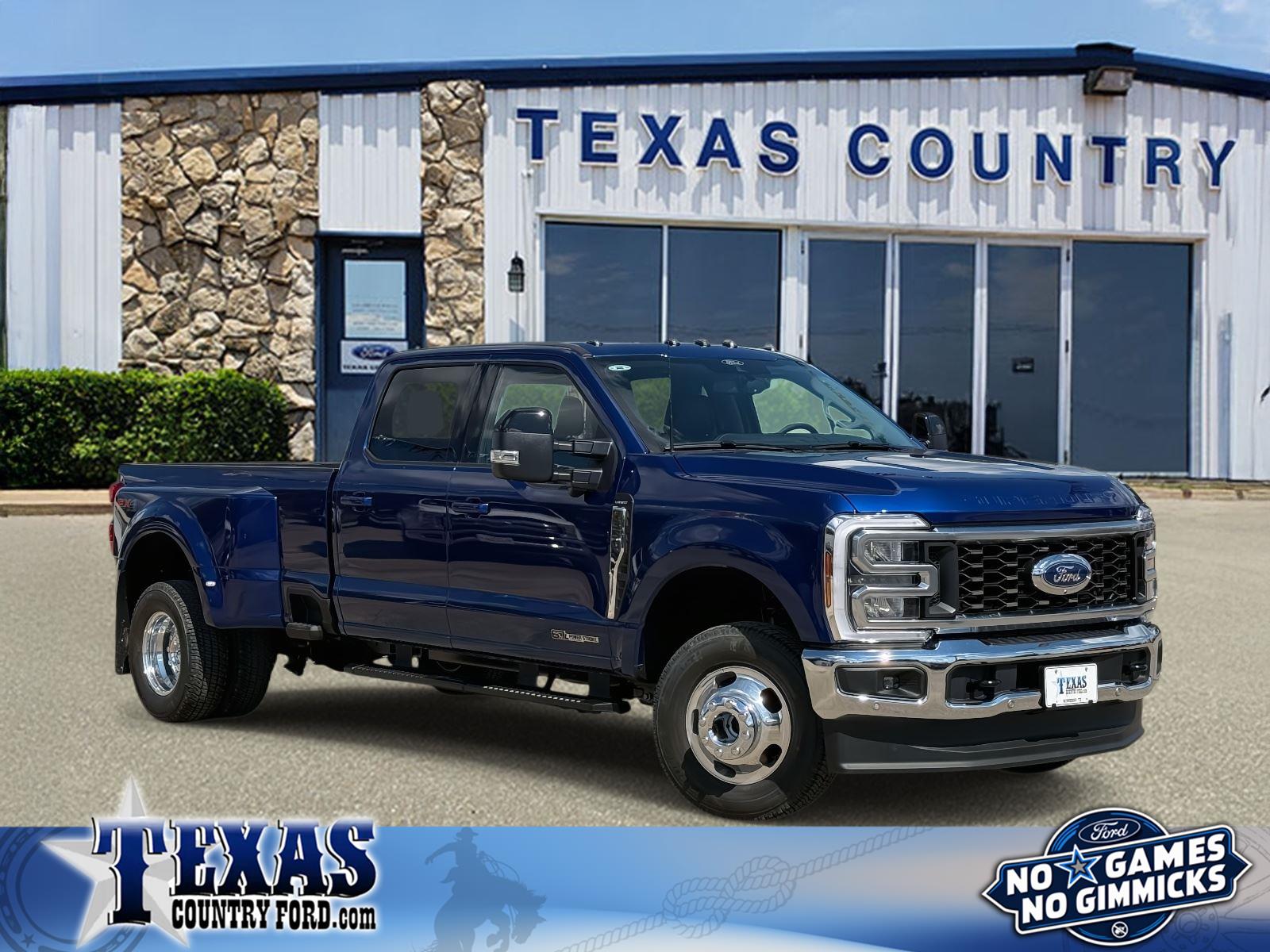 2026 Ford F-350 Super Duty Lariat's photo