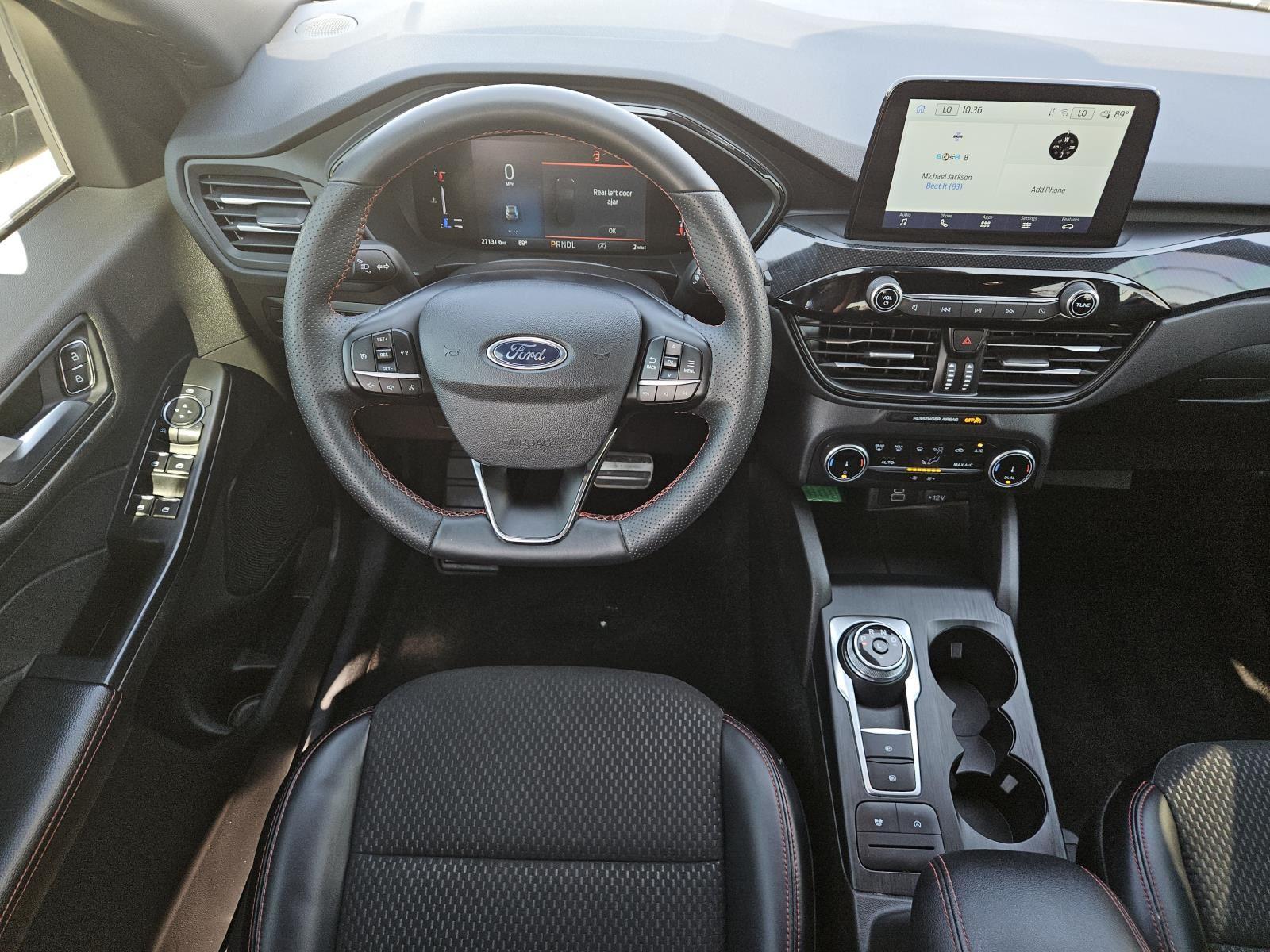 2024 Ford Escape ST-Line photo 6