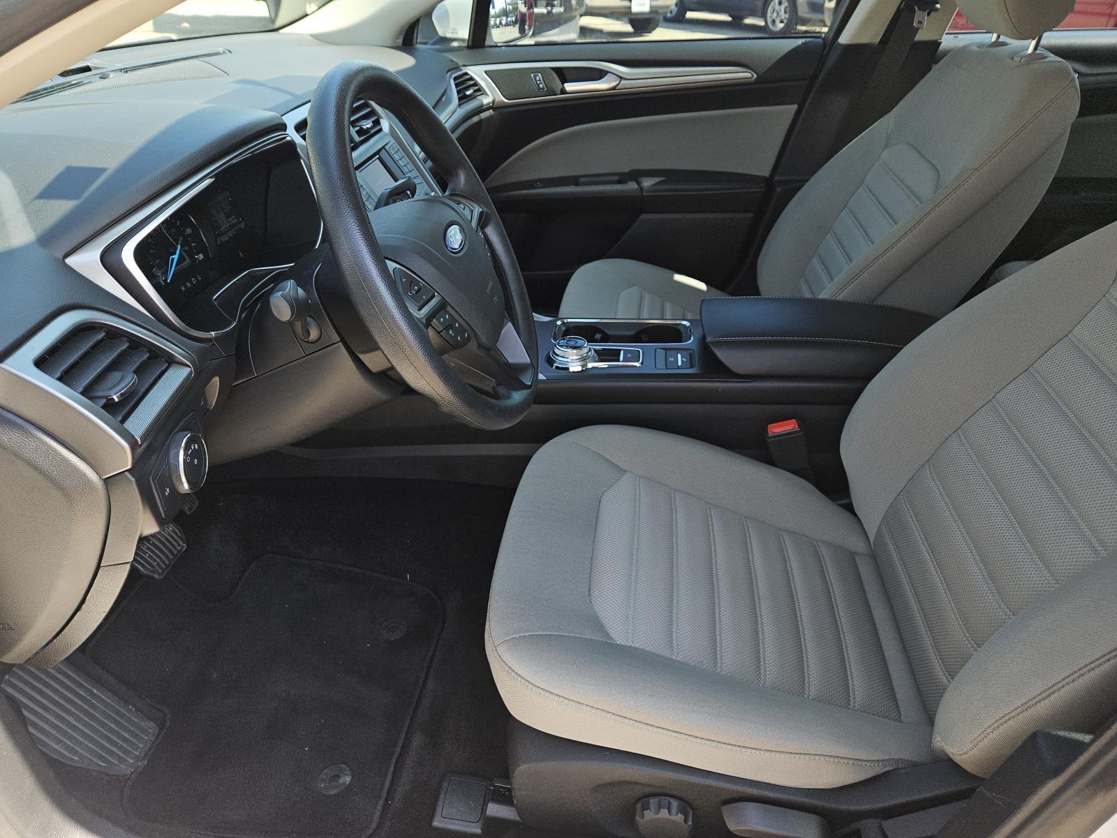 2018 Ford Fusion Hybrid S photo 22