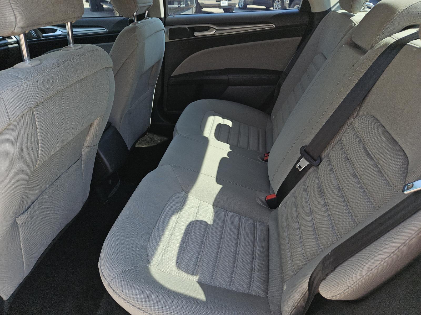 2018 Ford Fusion Hybrid S photo 26