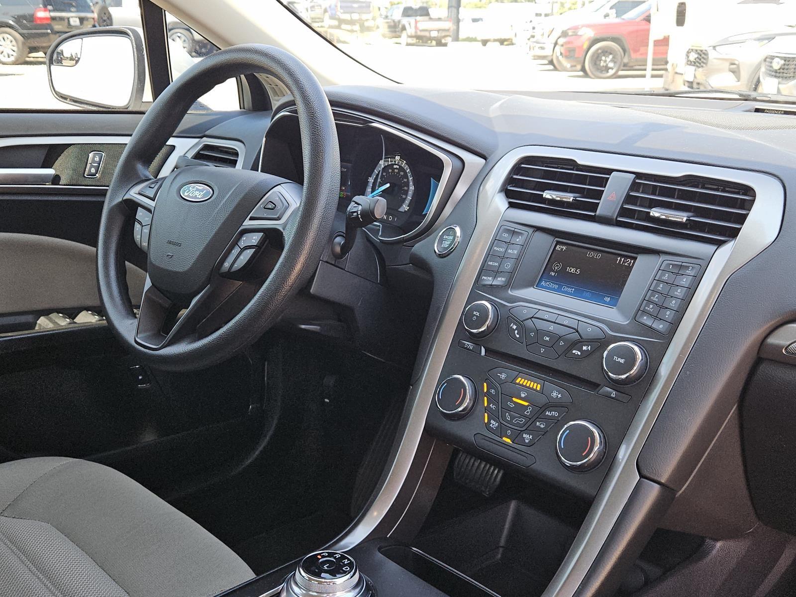 2018 Ford Fusion Hybrid S photo 28