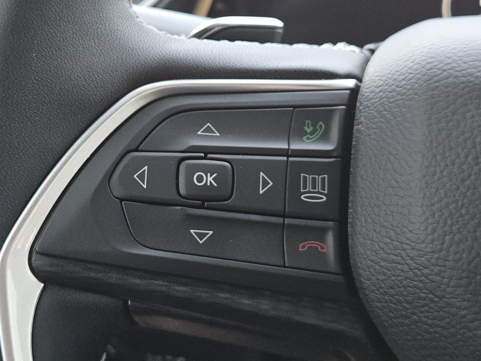 2025 Jeep Grand Cherokee Altitude X photo 16
