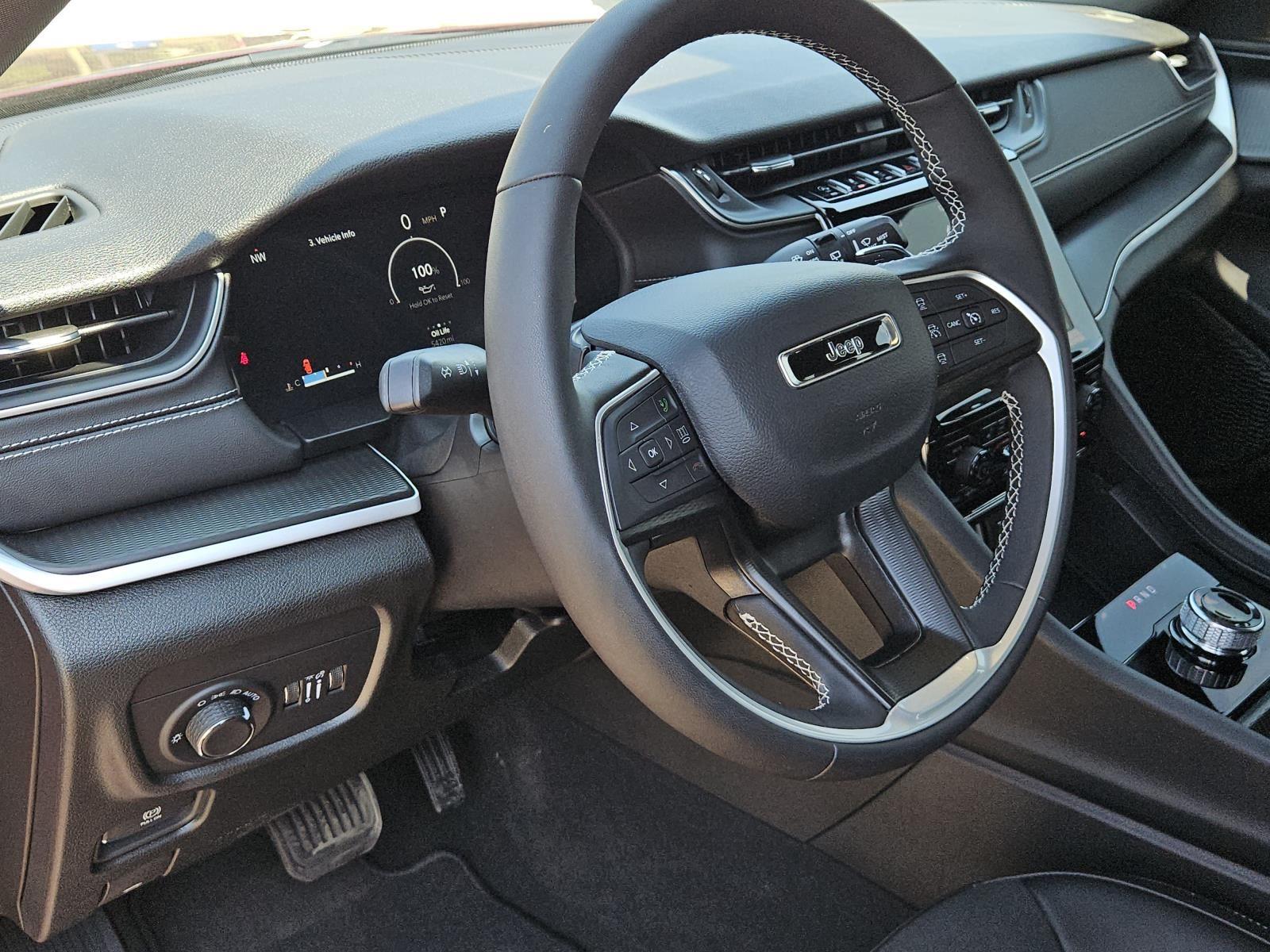 2025 Jeep Grand Cherokee Altitude X photo 20