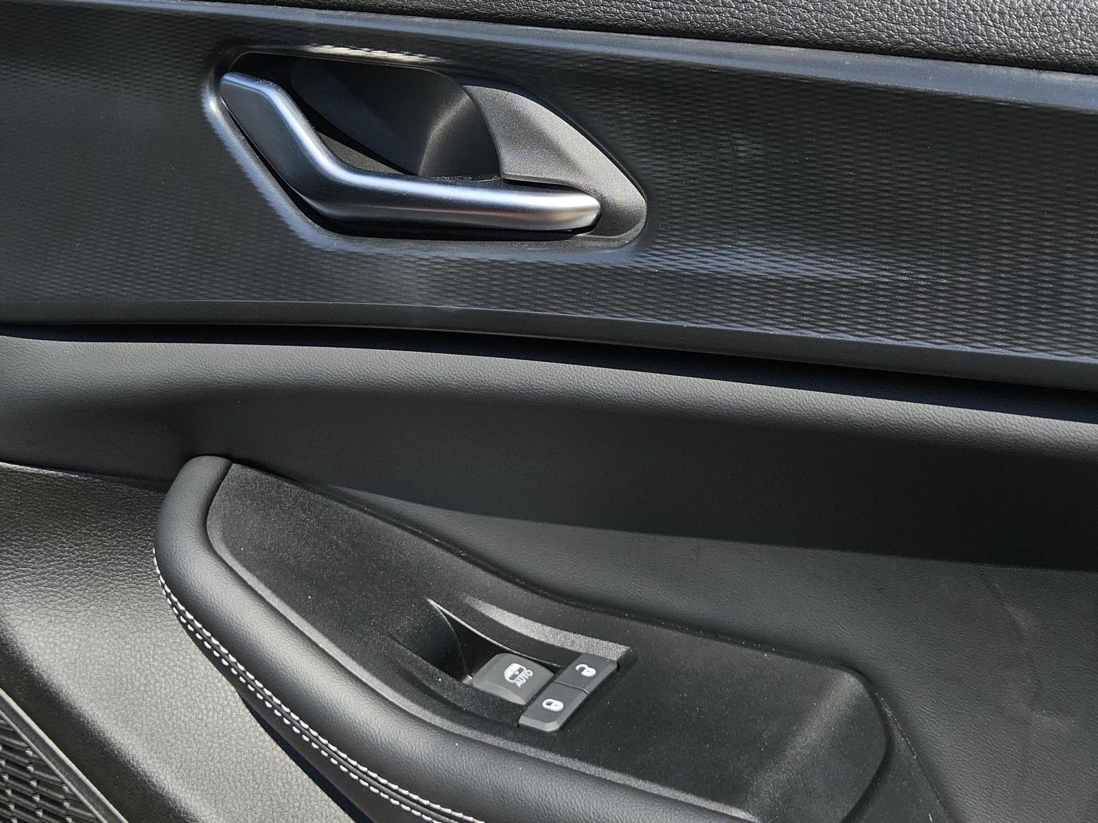 2025 Jeep Grand Cherokee Altitude X photo 28