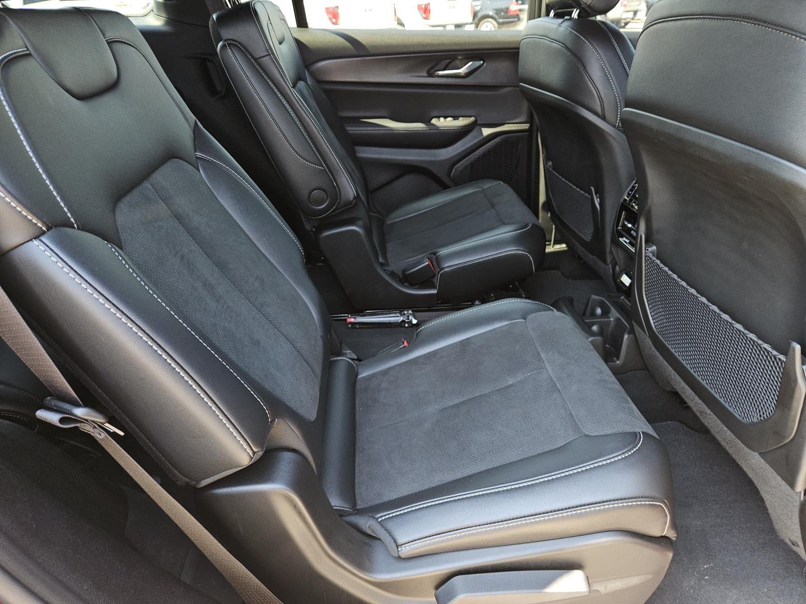 2025 Jeep Grand Cherokee Altitude X photo 29