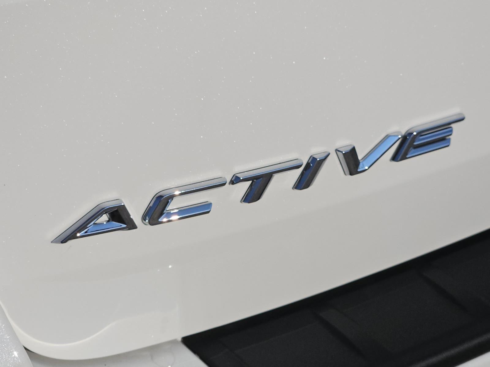 2025 Ford Explorer Active - Photo 7