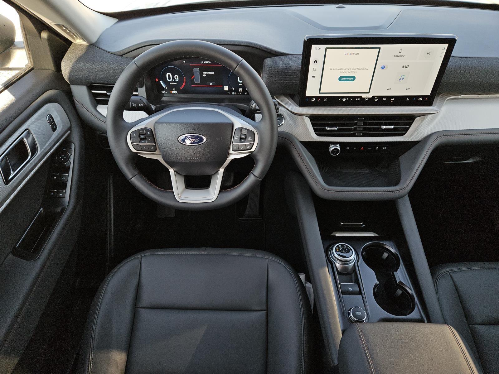 2025 Ford Explorer Active - Photo 10