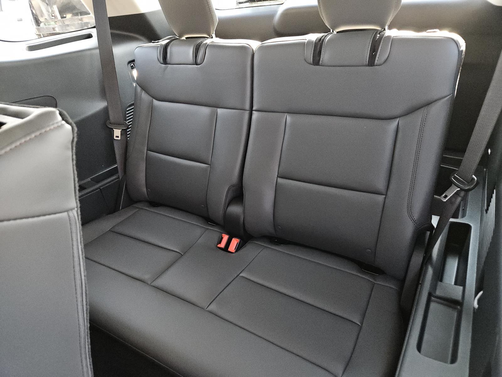 2025 Ford Explorer Active - Photo 29