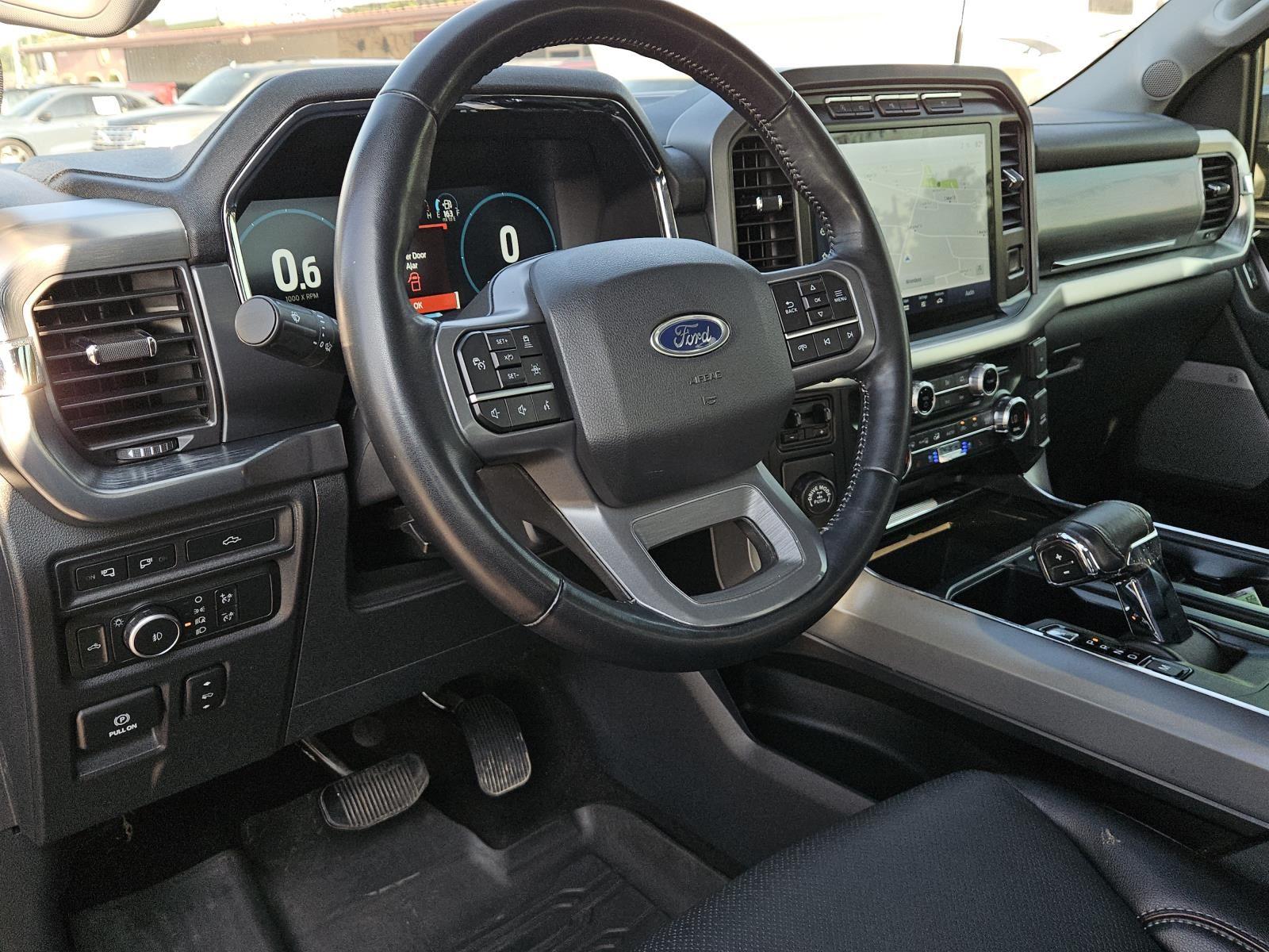 2021 Ford F-150 Lariat photo 25