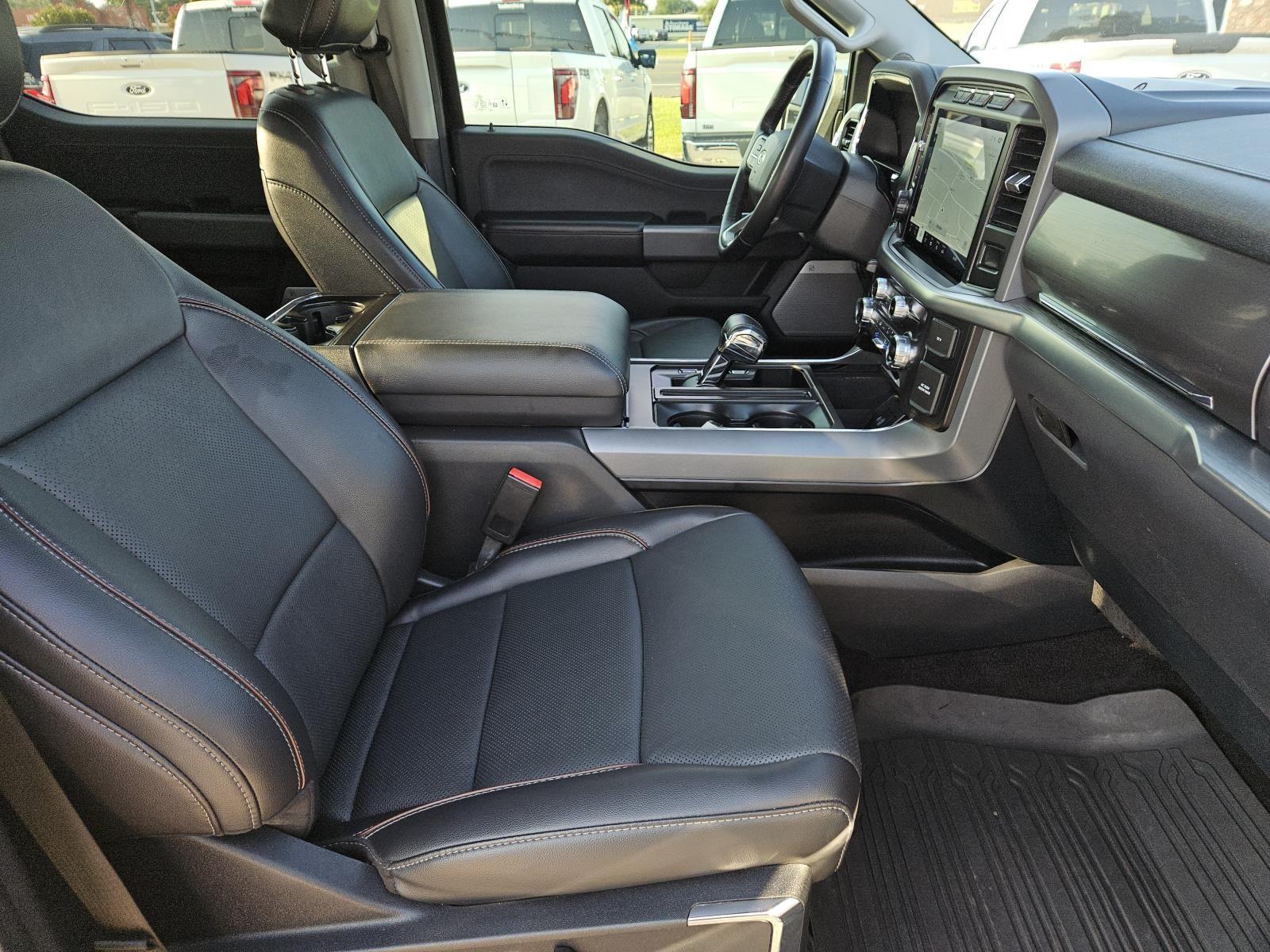2021 Ford F-150 Lariat photo 29