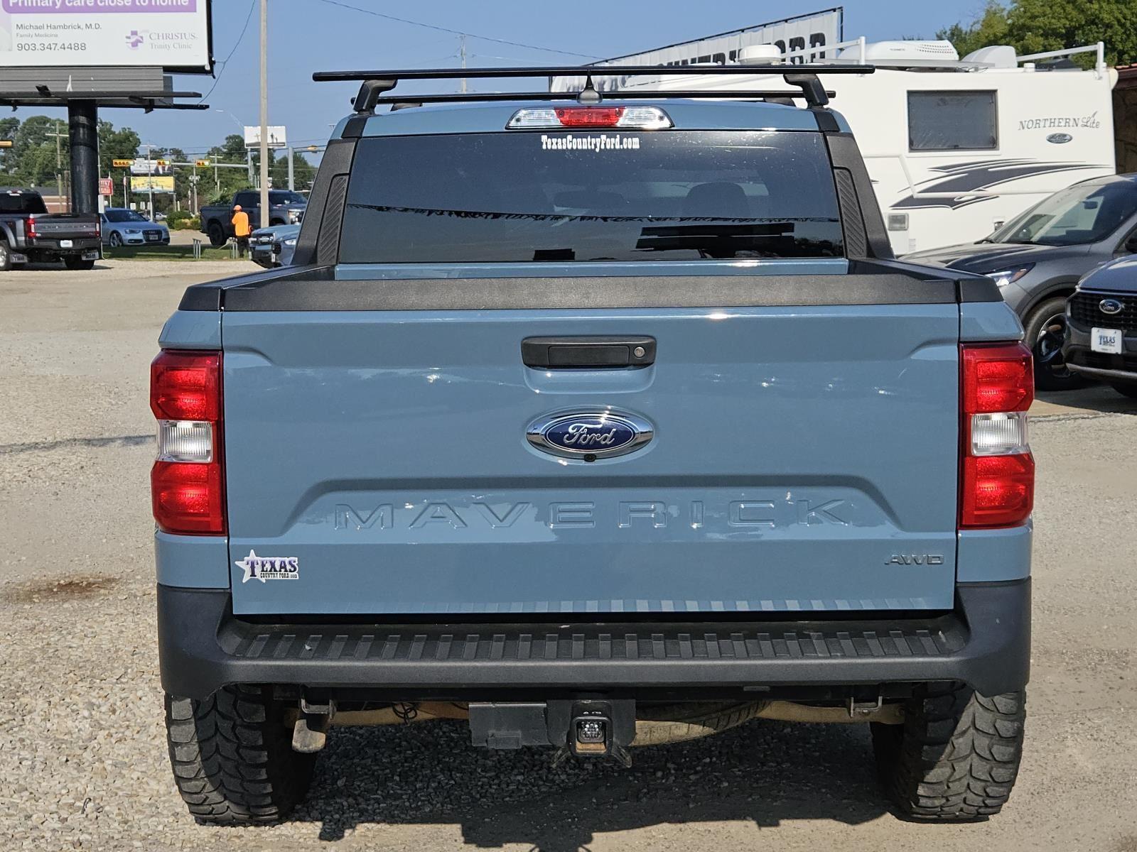 2022 Ford Maverick Lariat photo 2