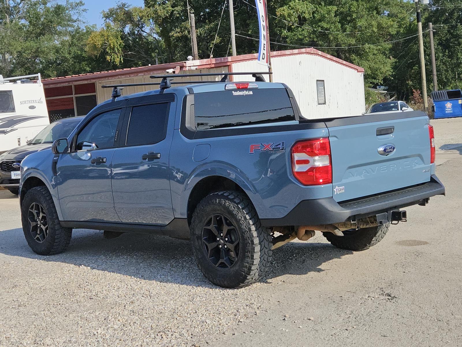 2022 Ford Maverick Lariat photo 3