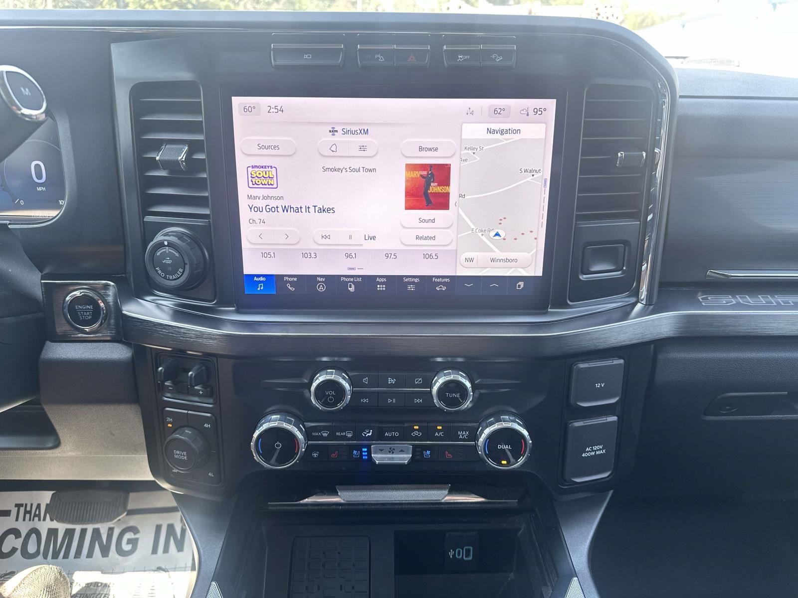 2023 Ford F-250 Lariat photo 16