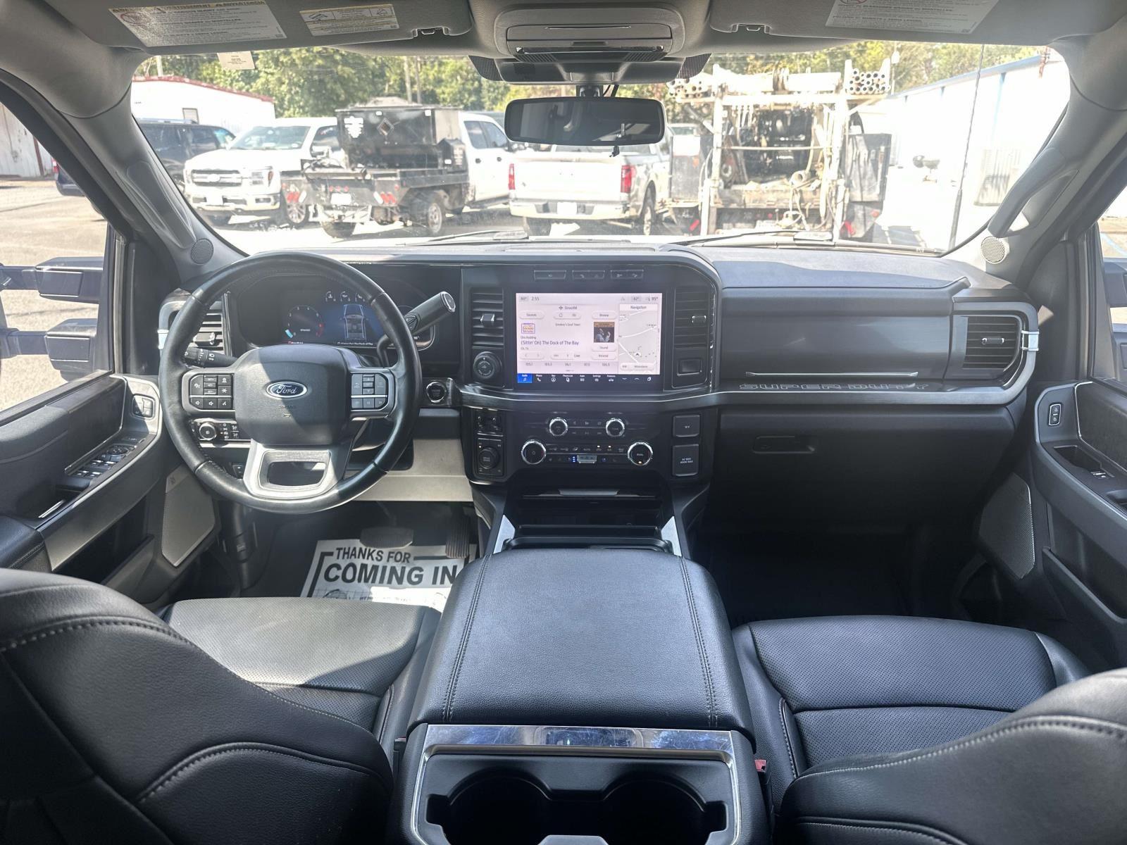 2023 Ford F-250 Lariat photo 19