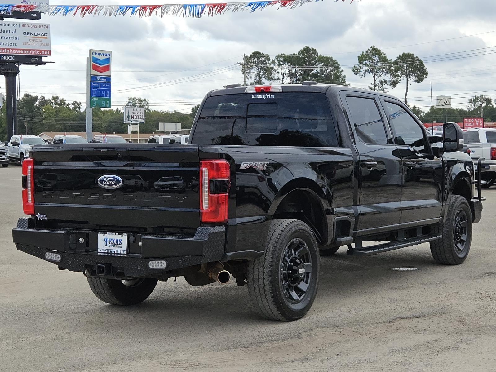 2024 Ford F-250 Lariat photo 4
