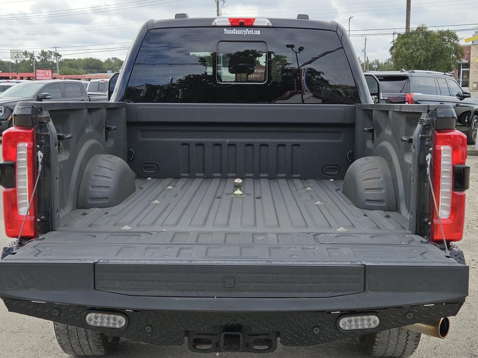 2024 Ford F-250 Lariat photo 9