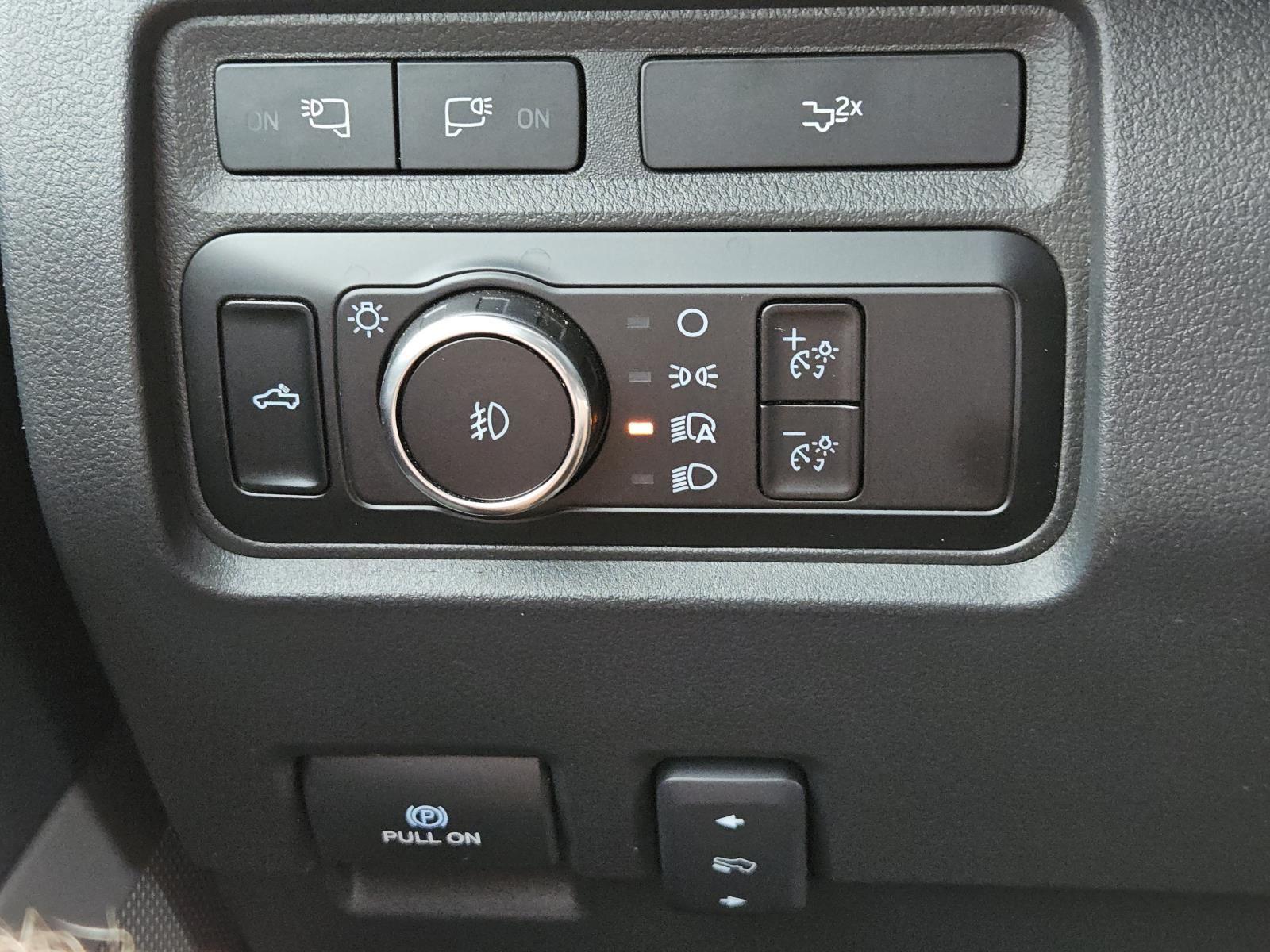 2024 Ford F-250 Lariat photo 19