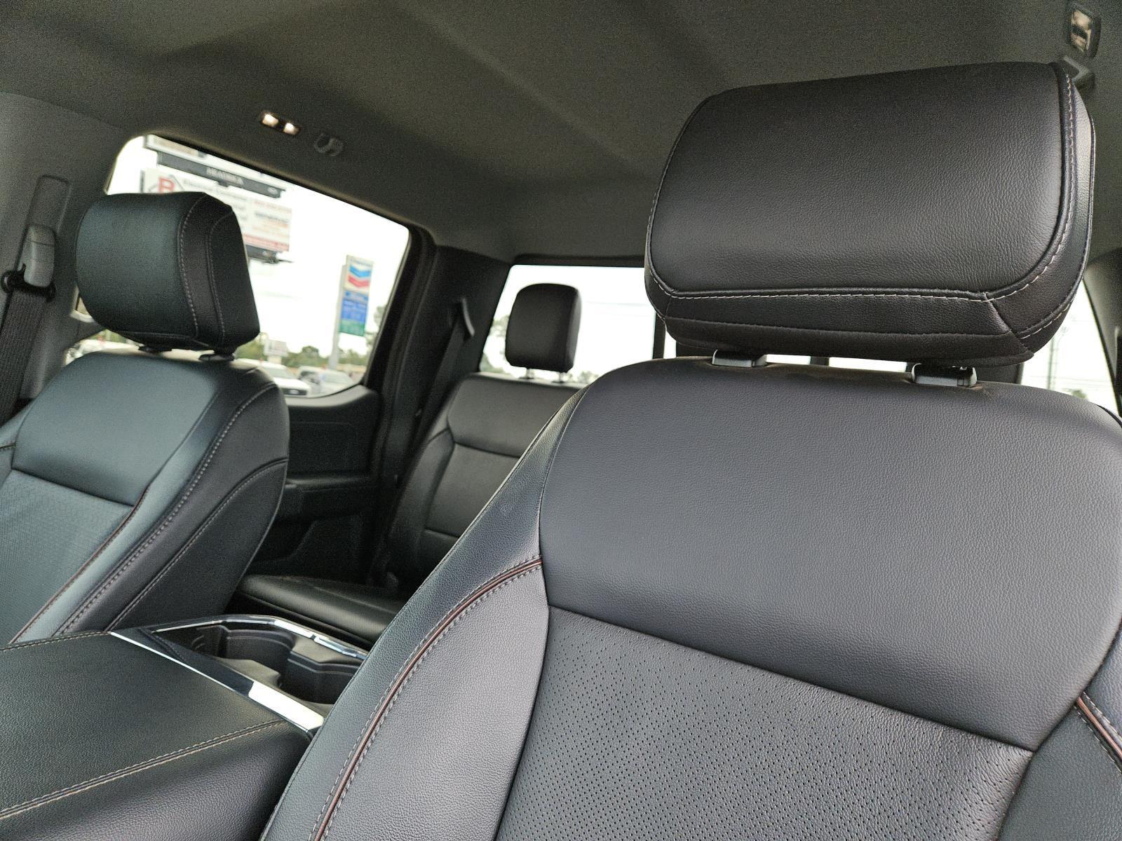 2024 Ford F-250 Lariat photo 25