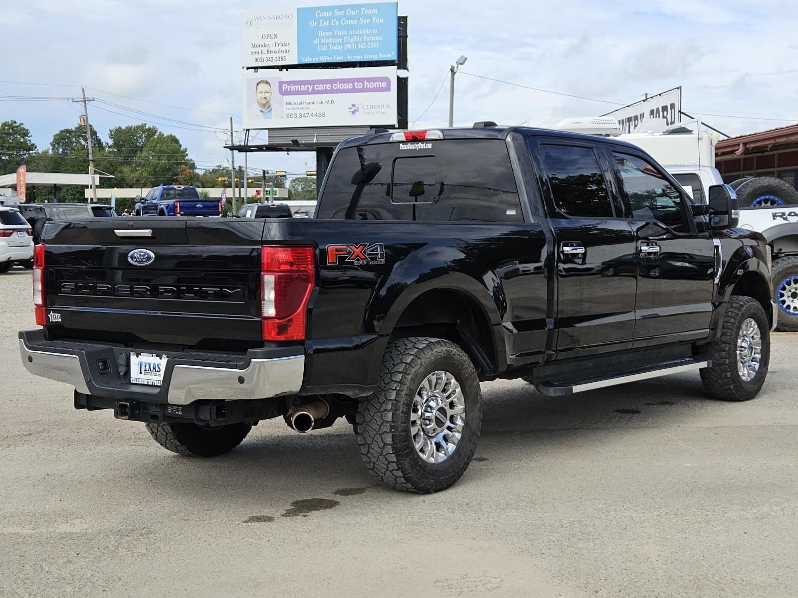 2022 Ford F-250 XLT photo 4