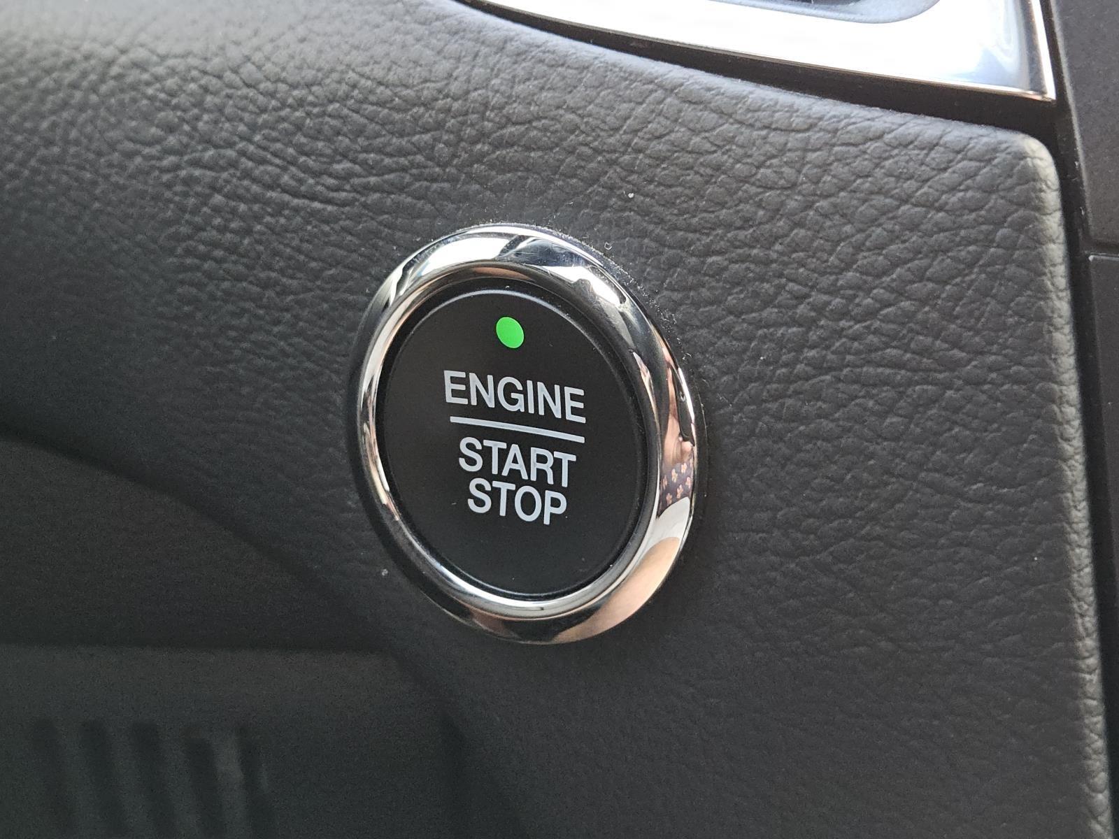2020 Ford Edge ST photo 15