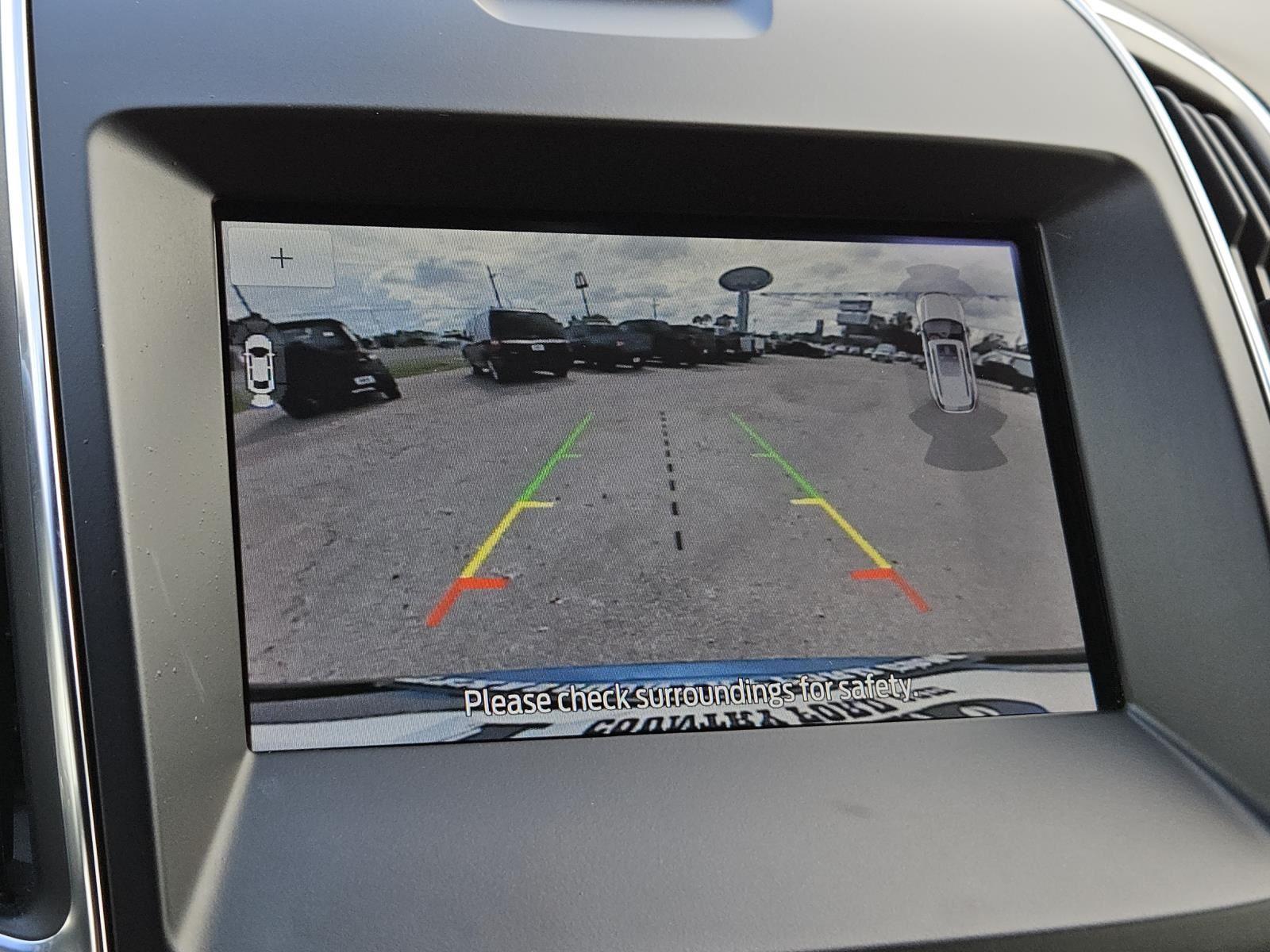 2020 Ford Edge ST photo 17