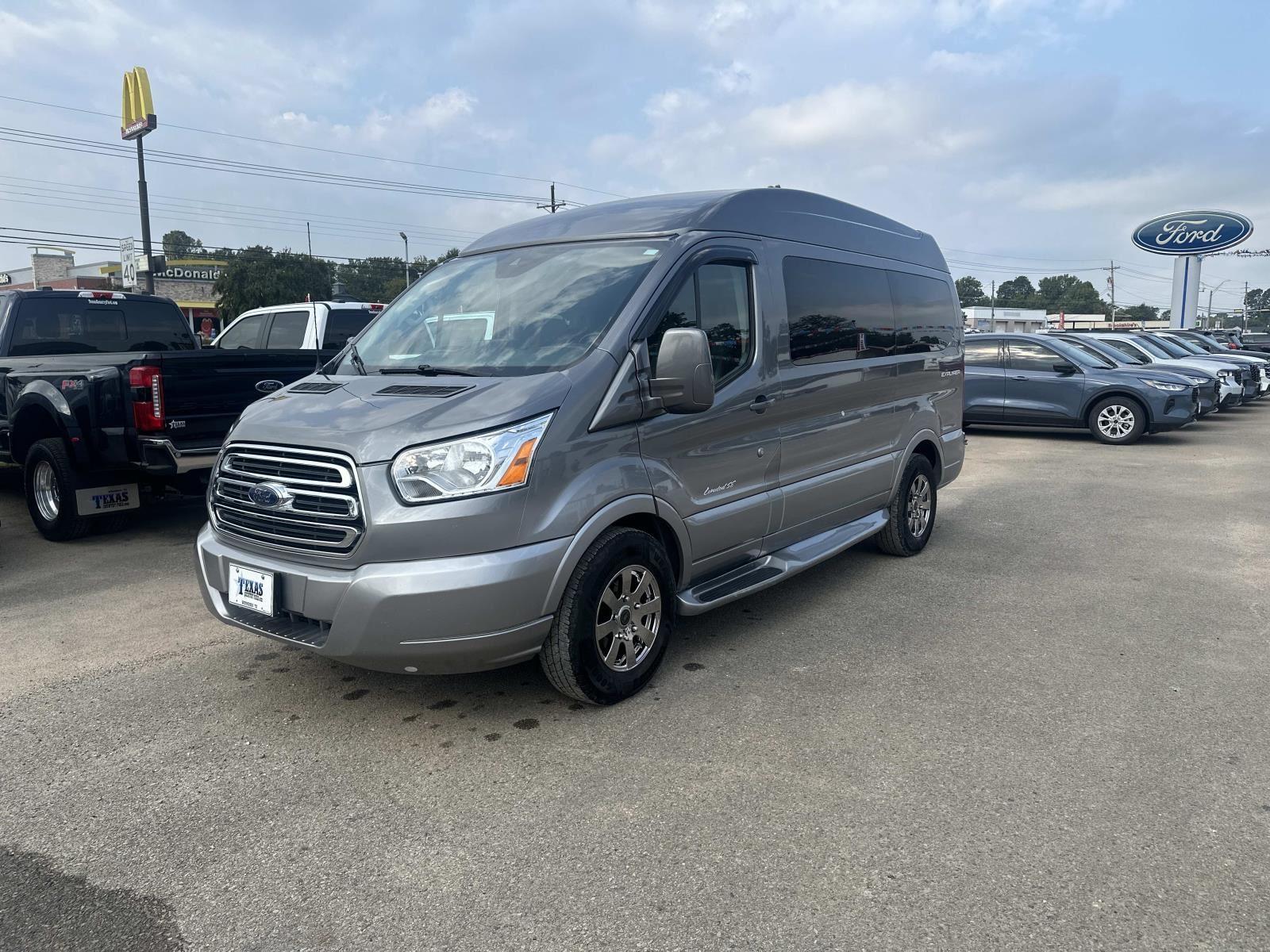 2015 Ford Transit Van photo 3