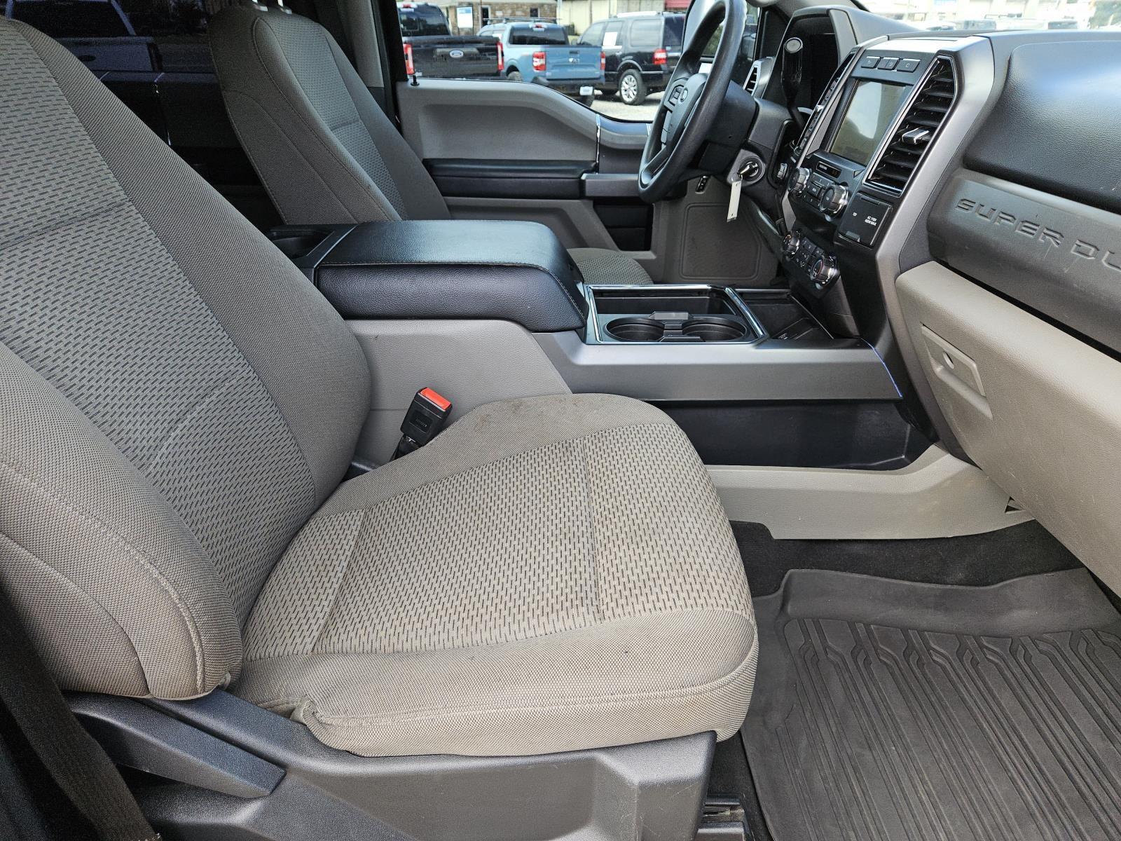 2022 Ford F-250 XLT photo 27