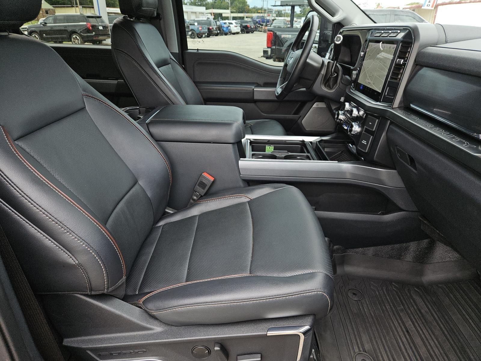 2024 Ford F-250 Lariat photo 30
