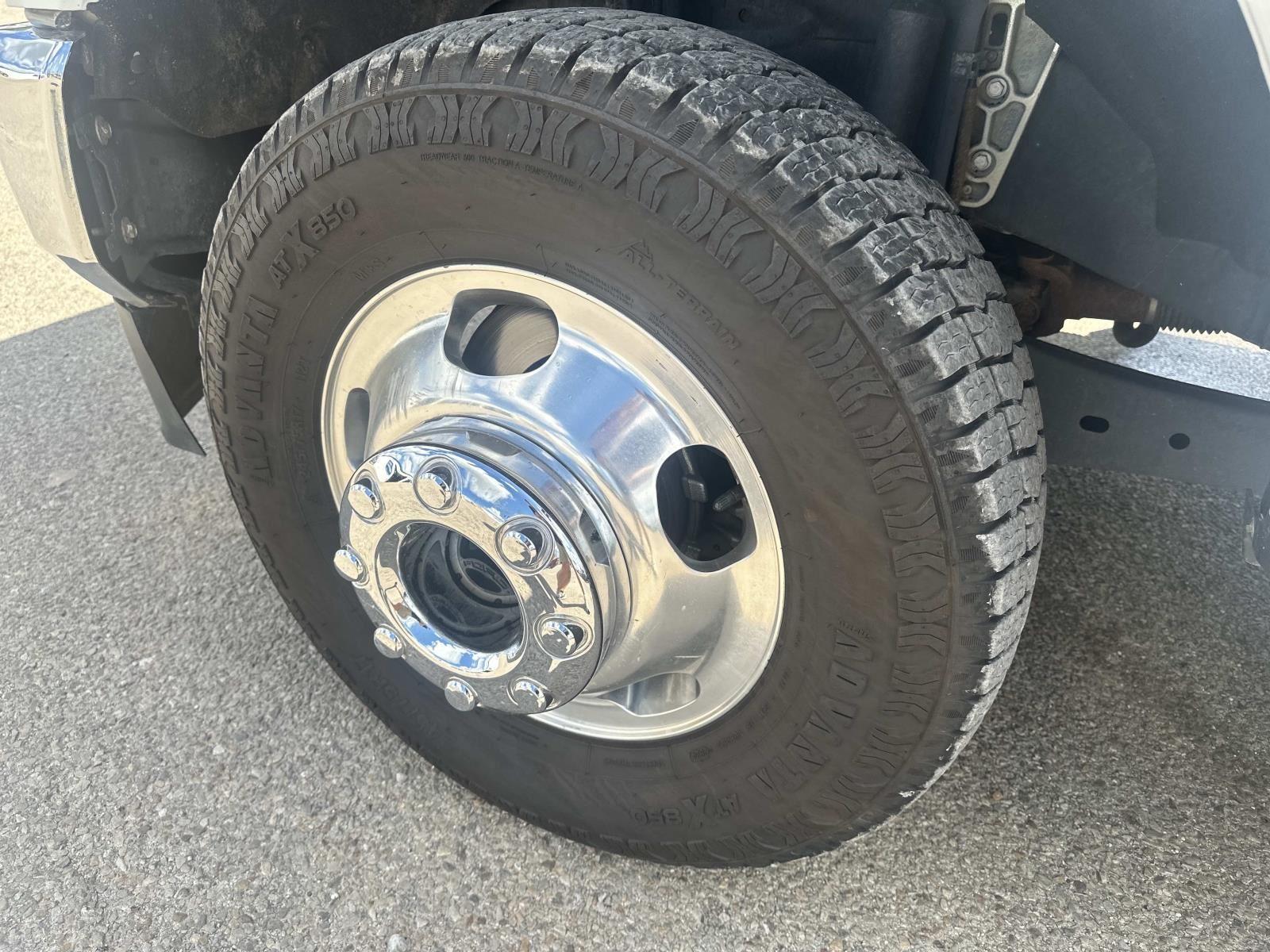 2022 Ford F-350 XL photo 6