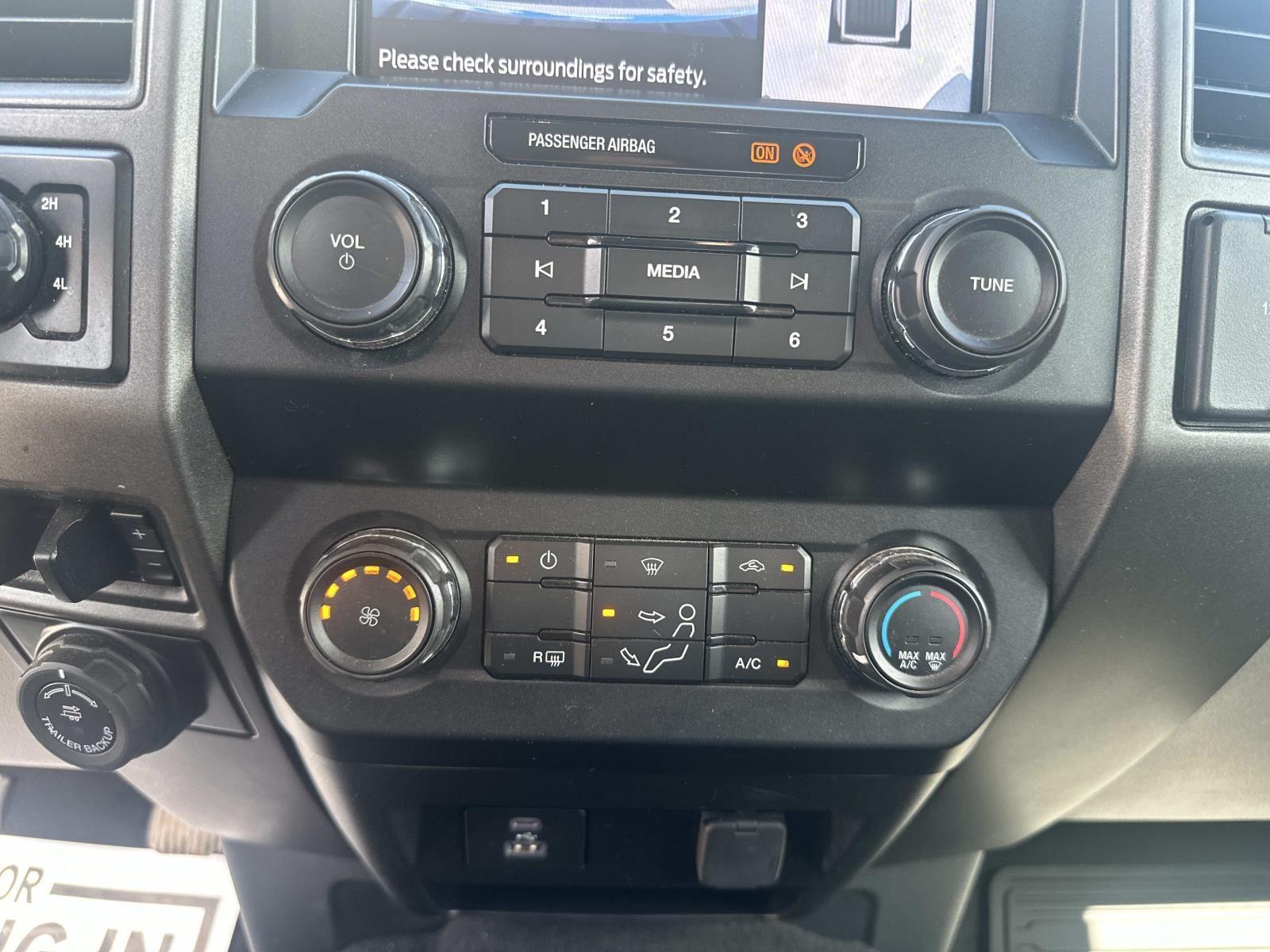 2022 Ford F-350 XL photo 16