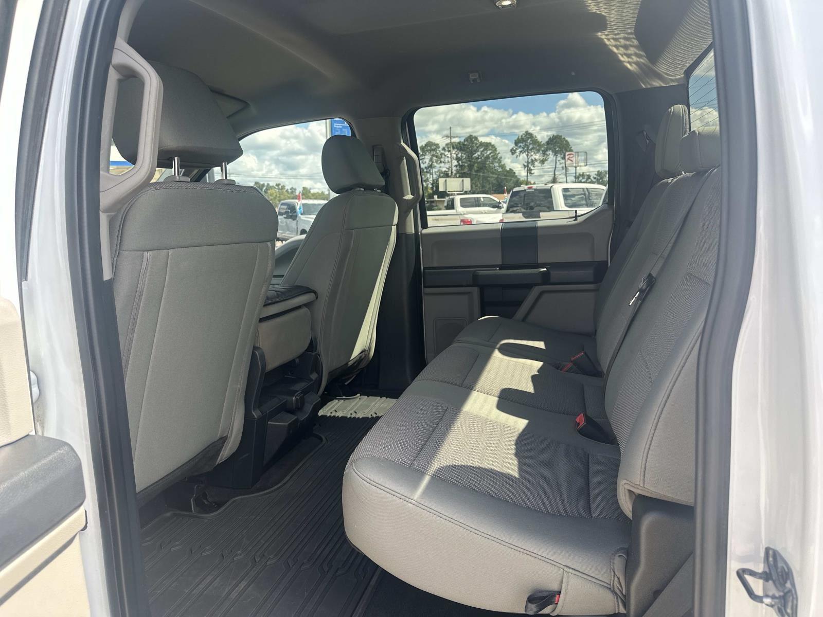 2022 Ford F-350 XL photo 18