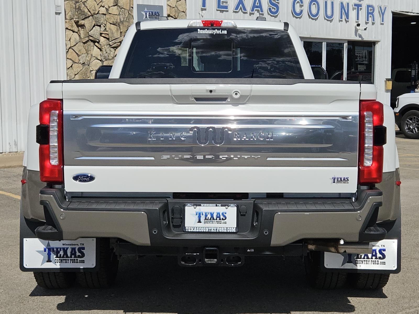 2026 Ford F-350 King Ranch photo 4