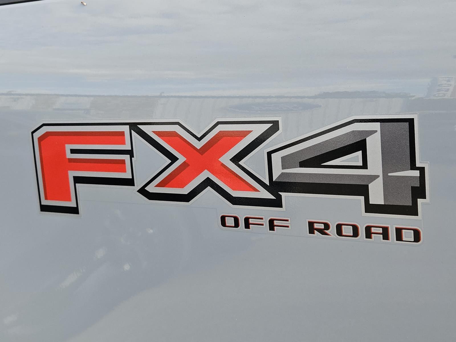 2026 Ford F-250 Super Duty Platinum - Photo 7