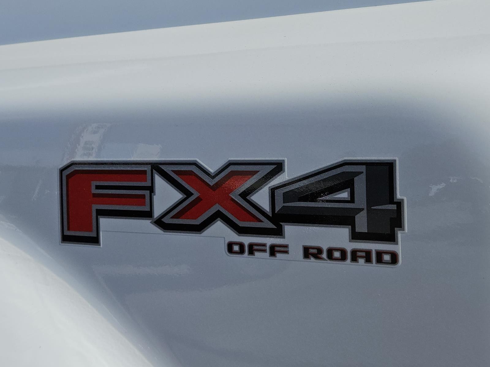 2026 Ford F-350 XLT photo 4