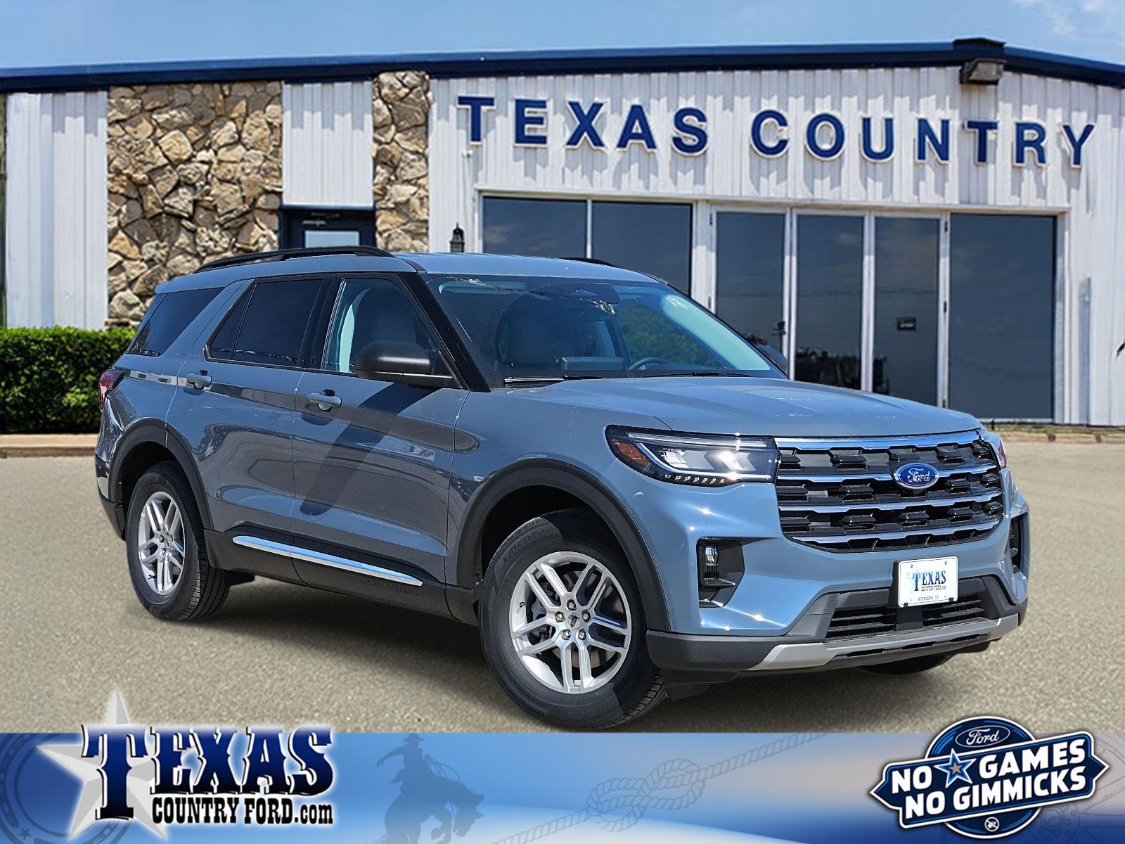 2025 Ford Explorer Active's photo