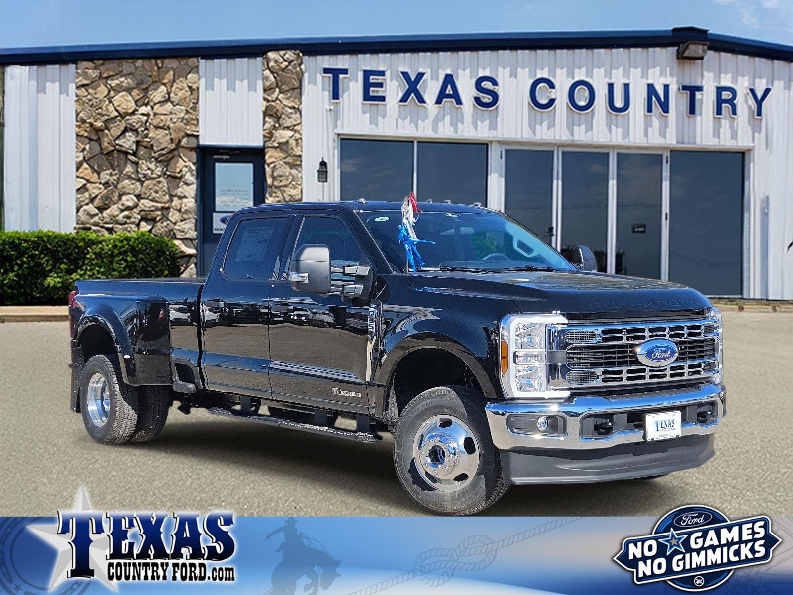 2026 Ford F-350 Super Duty XLT's photo