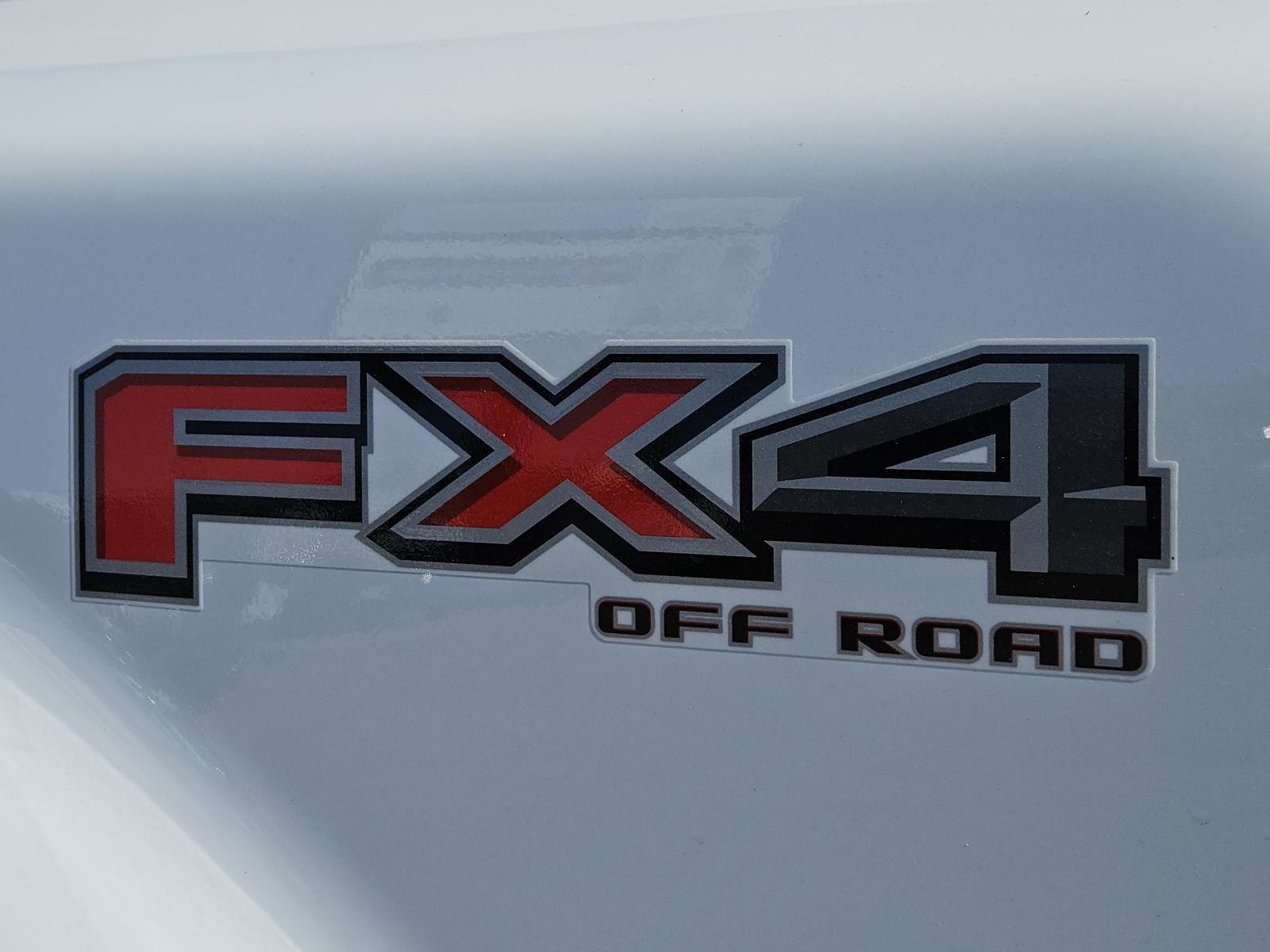 2026 Ford F-350 XLT photo 3