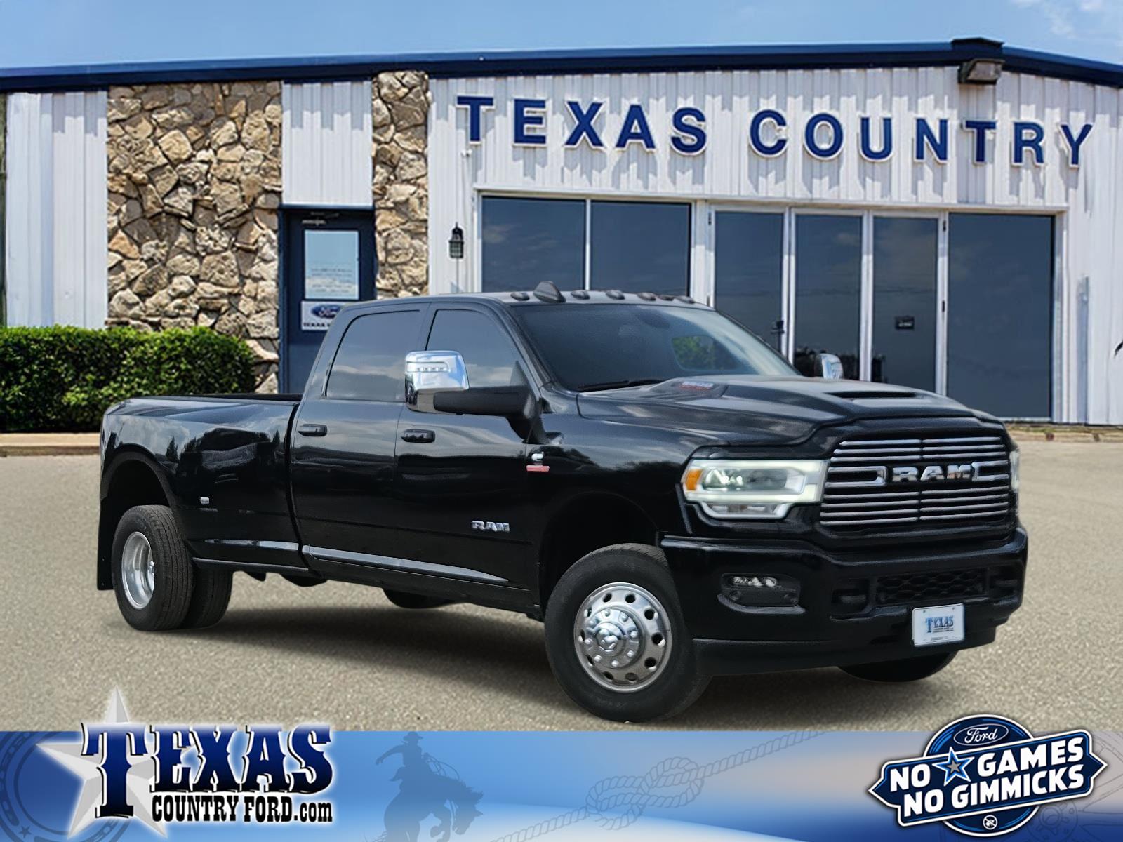 2024 RAM Ram 3500 Pickup Laramie's photo