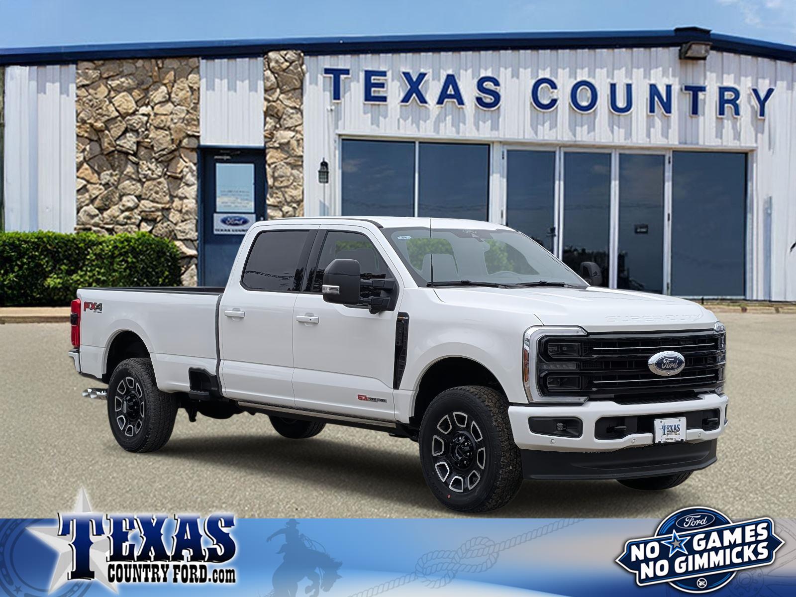 2026 Ford F-350 Super Duty Platinum's photo