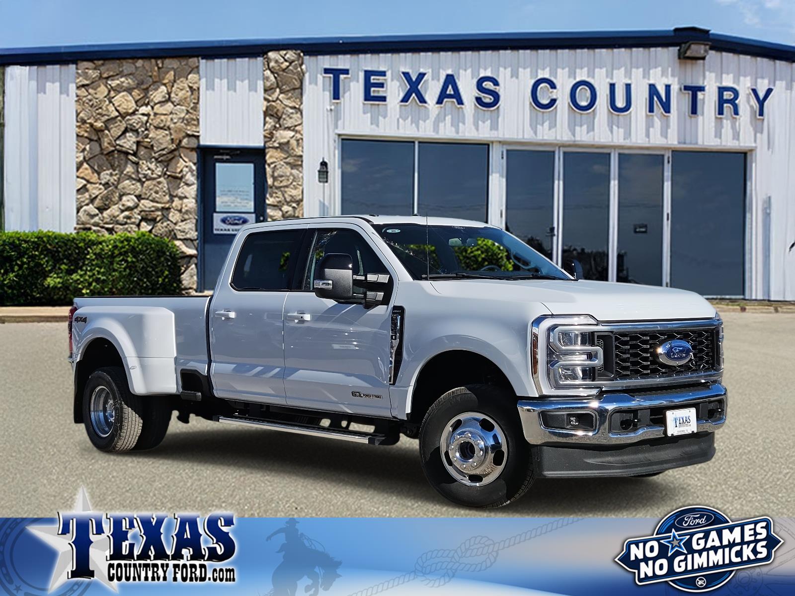 2026 Ford F-350 Super Duty Lariat's photo