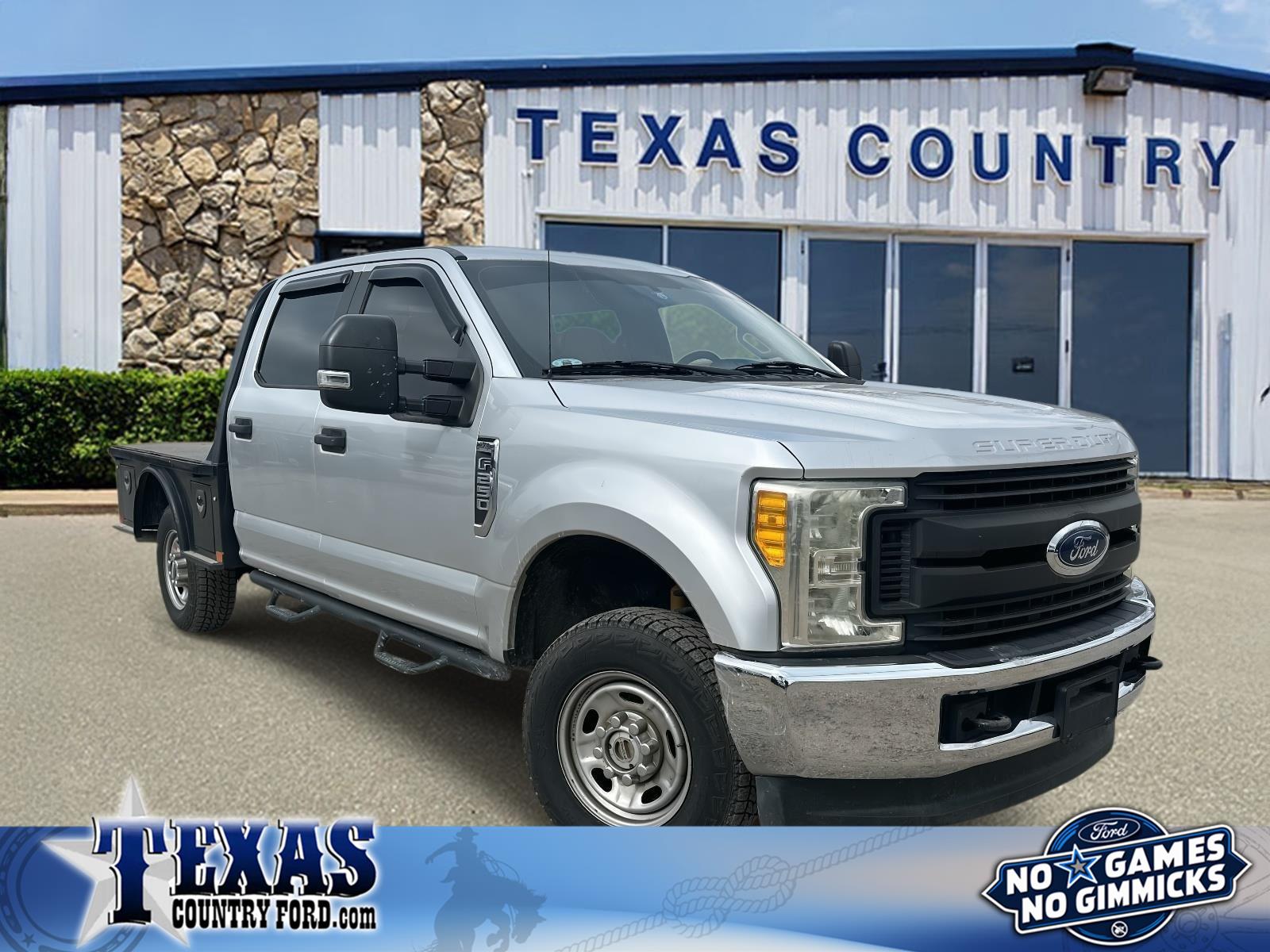 2017 Ford F-250 Super Duty XL's photo