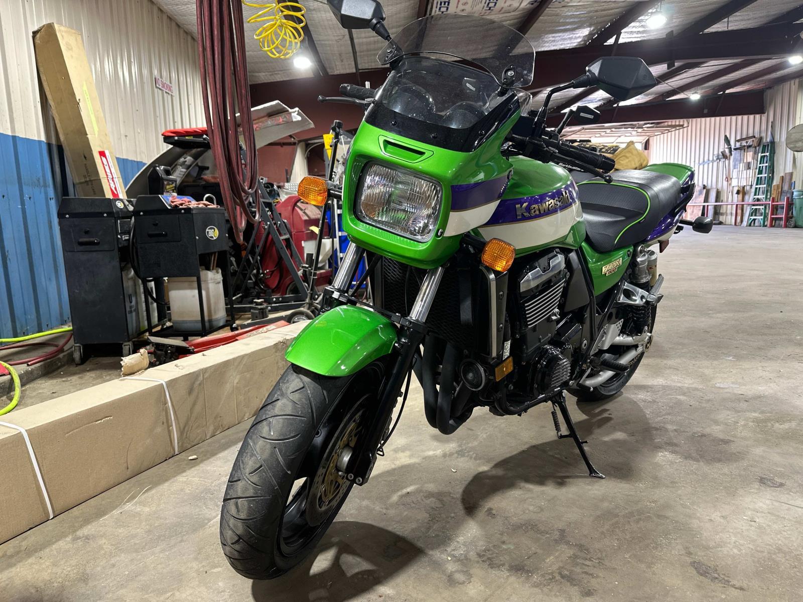 Used 2000 KAWASAKI ZRX1100 JKAZRBC13YA033376